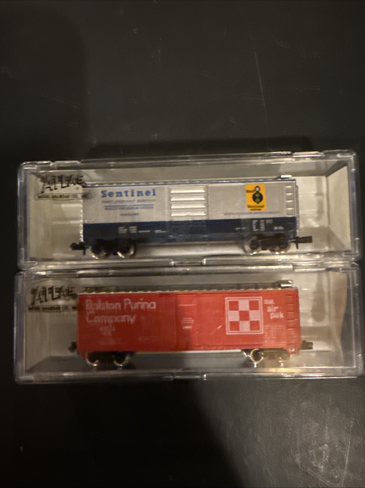 Atlas N Scale Train Cars. Lot Of 2. Sentinel B And O. Ralston Purina.