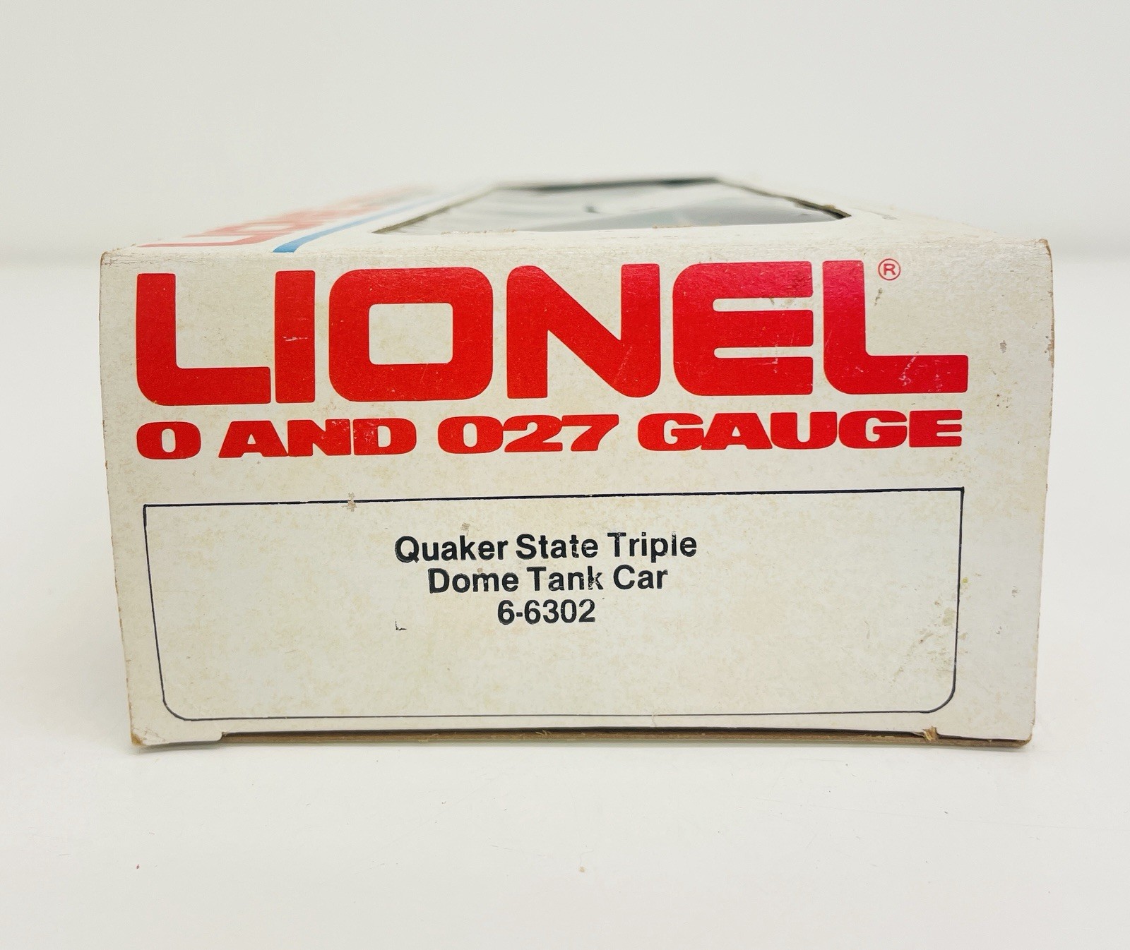 Lionel Quaker State Triple Dome Tank Car 6-6302 NOS