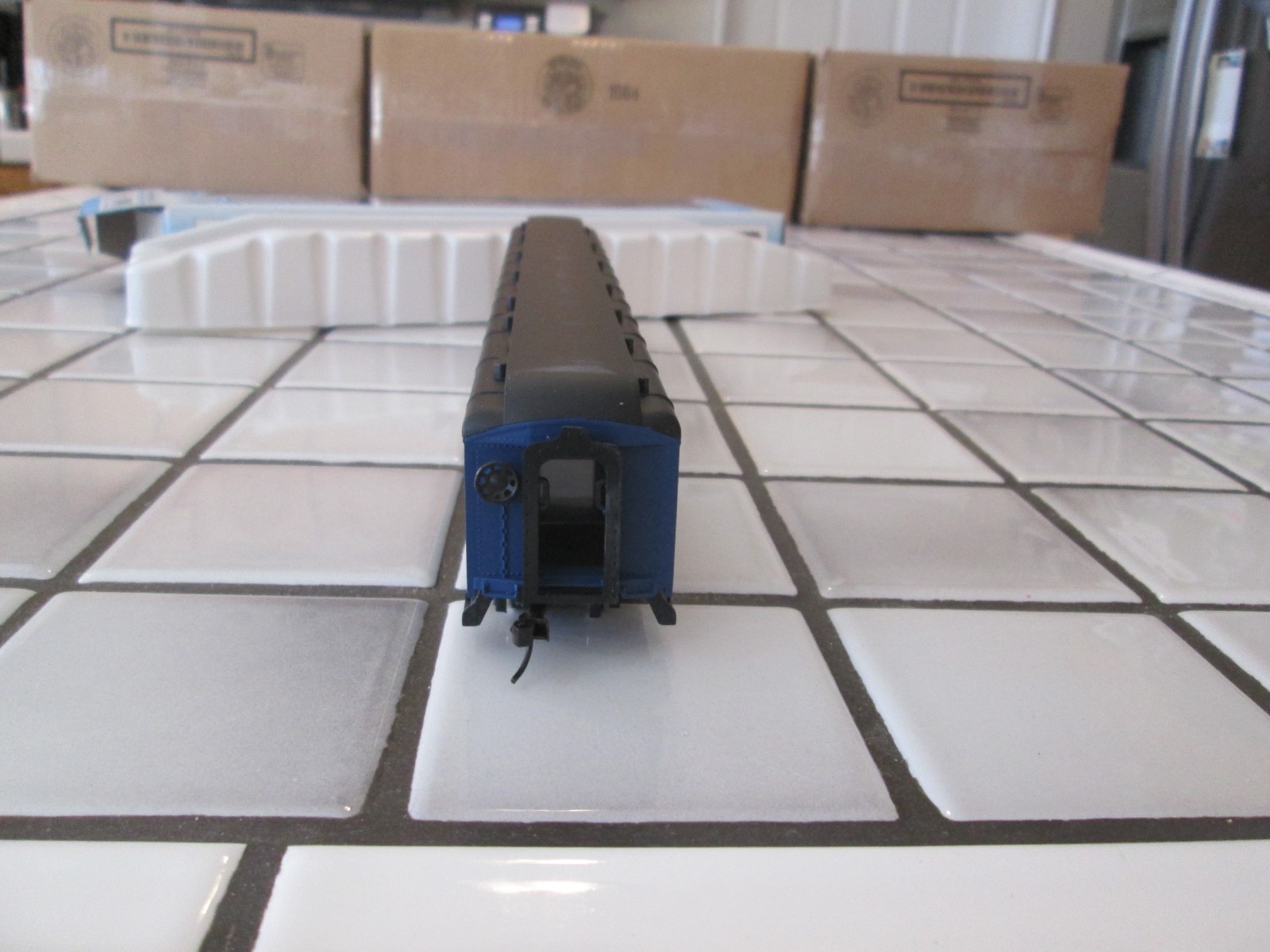 IHC CENTRAL OF NEW JERSEY BLUE COMET PASSENGER CAR HO SCALE