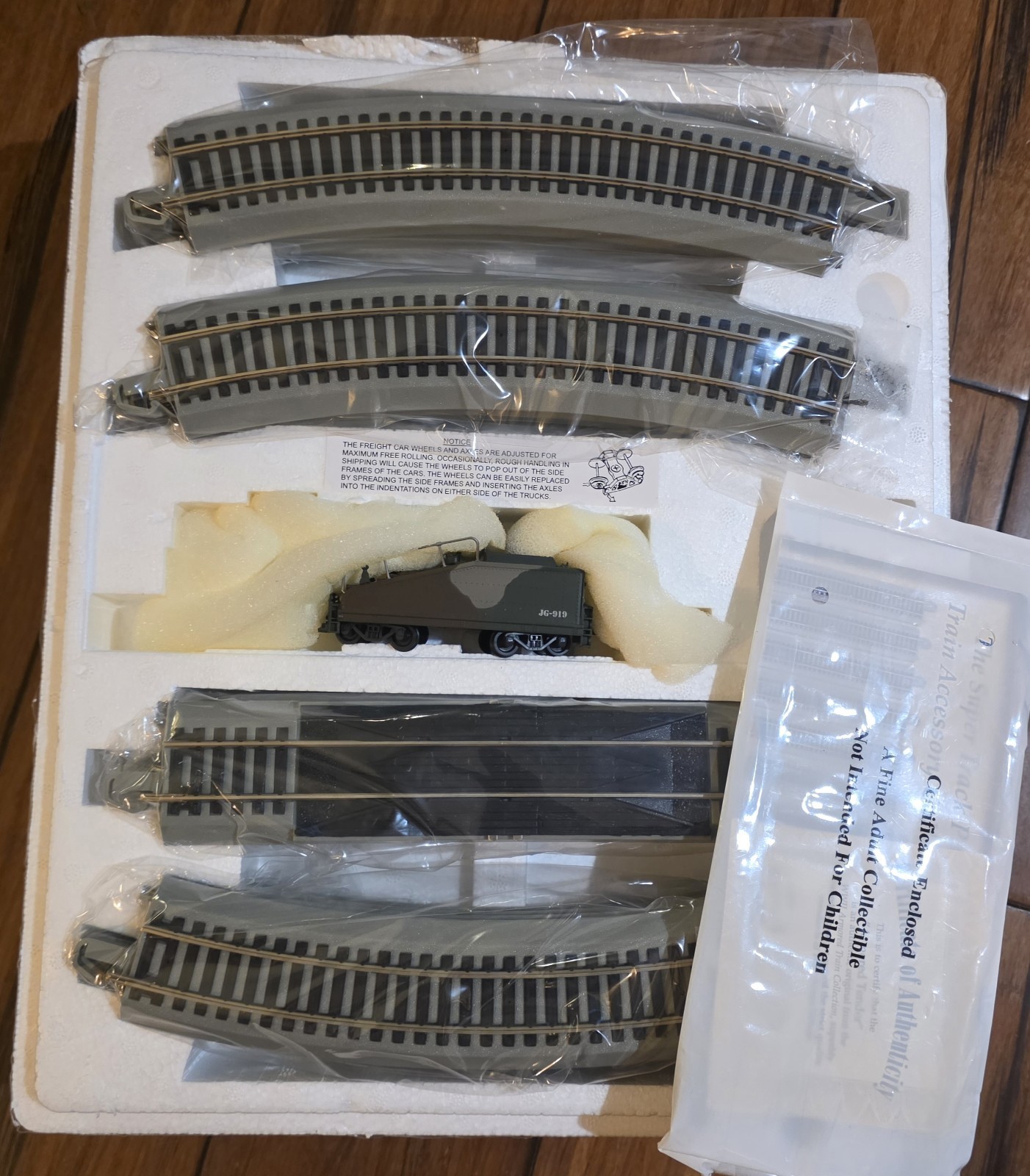 New Hawthorne Village Armored HO Locomotive Train Cars Track Lot Original Boxes