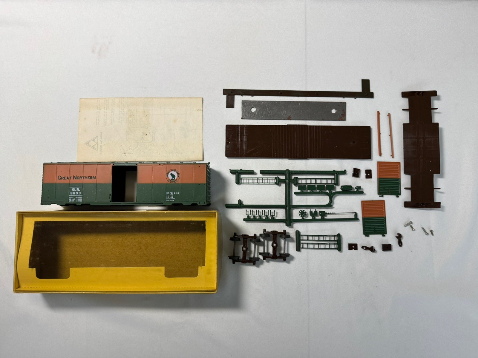 Vintage American Models S Gauge Great Northern GN 8893 Box Car Kit w/ Box