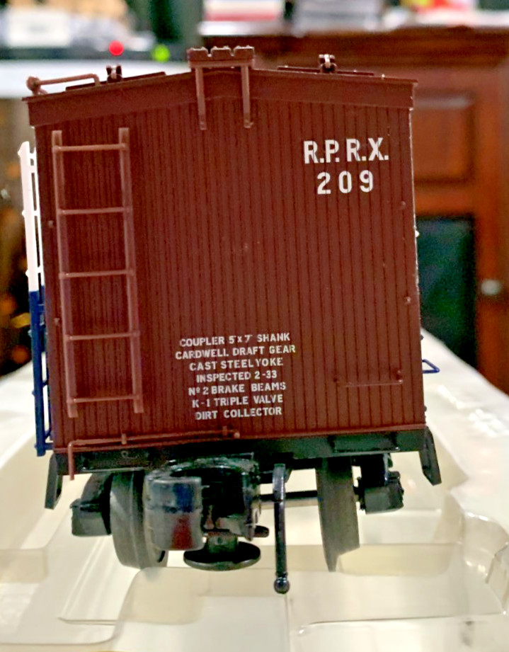 Atlas 8035-1 Rath’s 36′ Wood Reefer, #209, O Scale 1/48 , LN