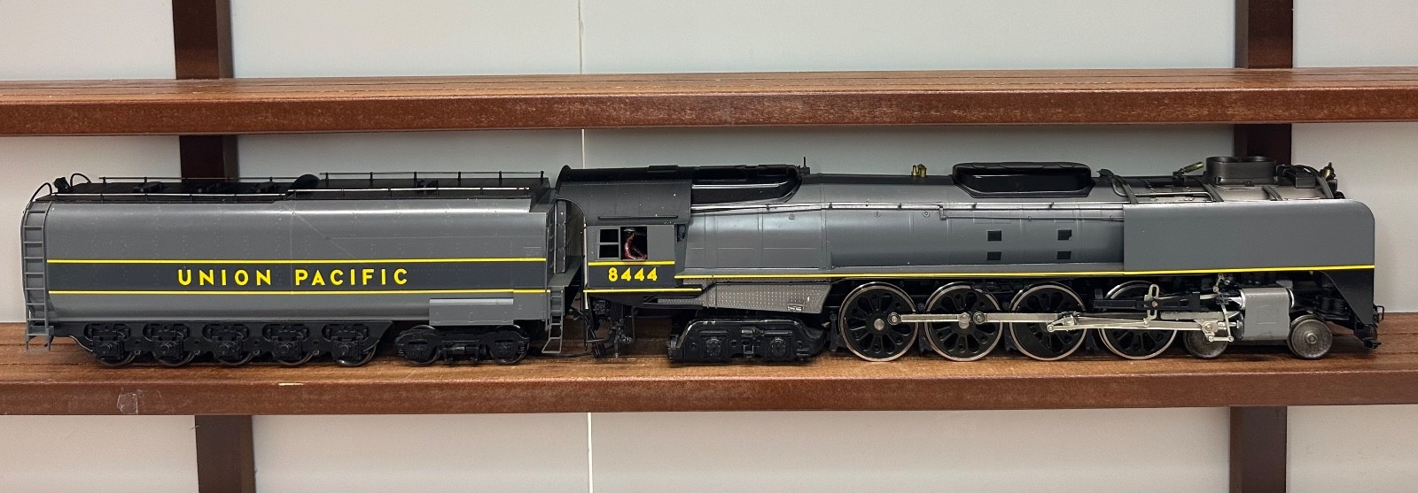 O Scale 2 Rail Weaver Union Pacific FEF3 4-8-4 Northern Limited Edition
