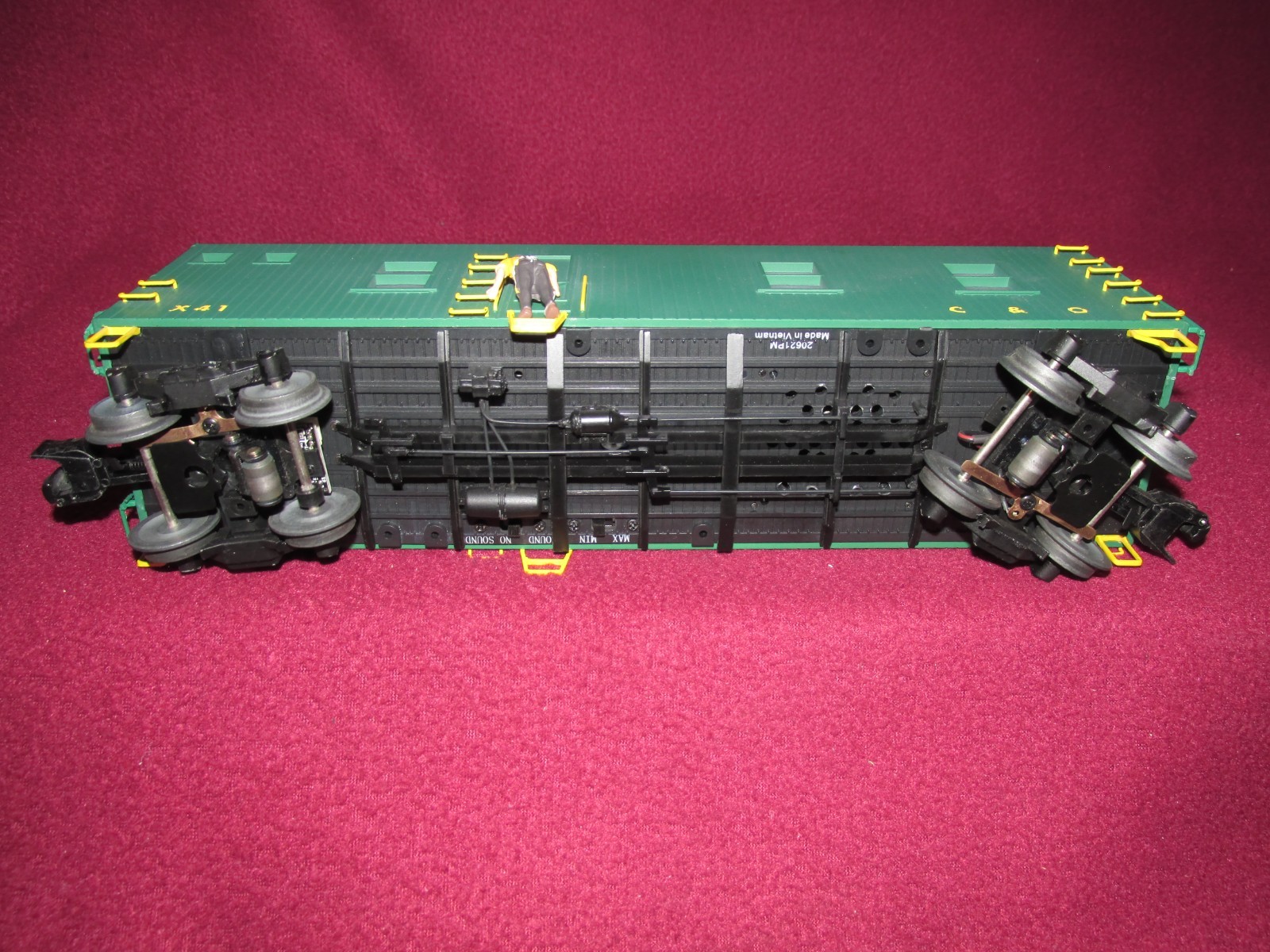 LIONEL 2126580 CHESAPEAKE & OHIO KITCHEN X41 MOW BOXCAR, SOUND, LED LIGHTS