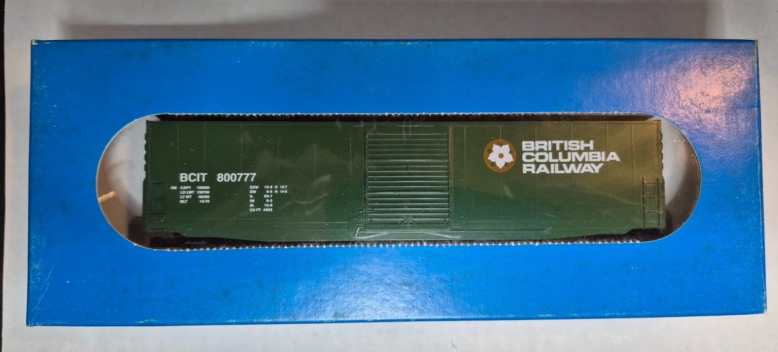 HO E&C Shops British Columbia Railway BCIT 800777 50′ Single Door Boxcar Kit