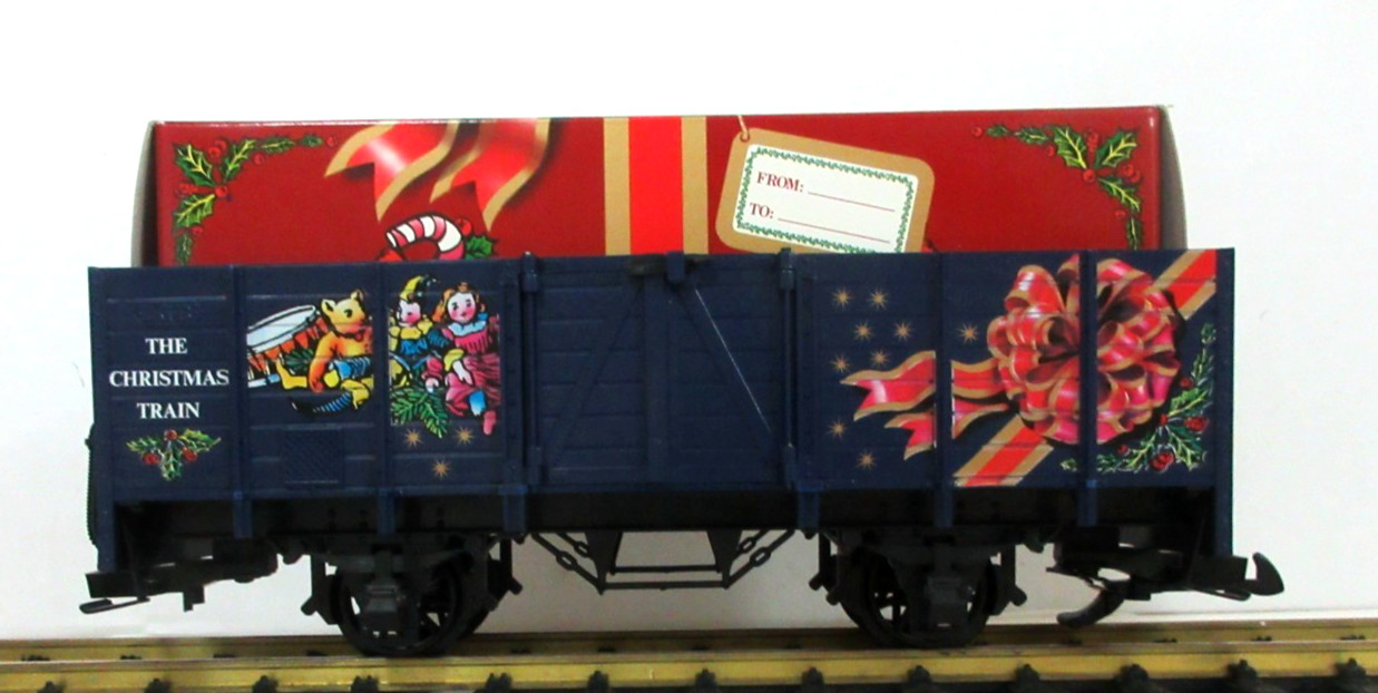 LGB 42210 CHRISTMAS BLUE GONDLA w/ RED PRESENT VERY RARE