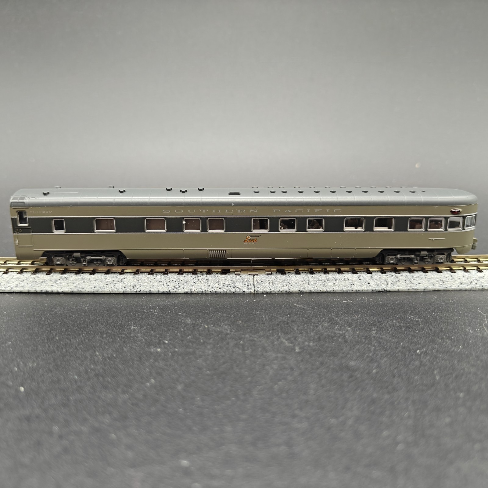 KATO Smooth Side Passenger Car (Set A) Southern Pacific-2 N Scale #106-1006