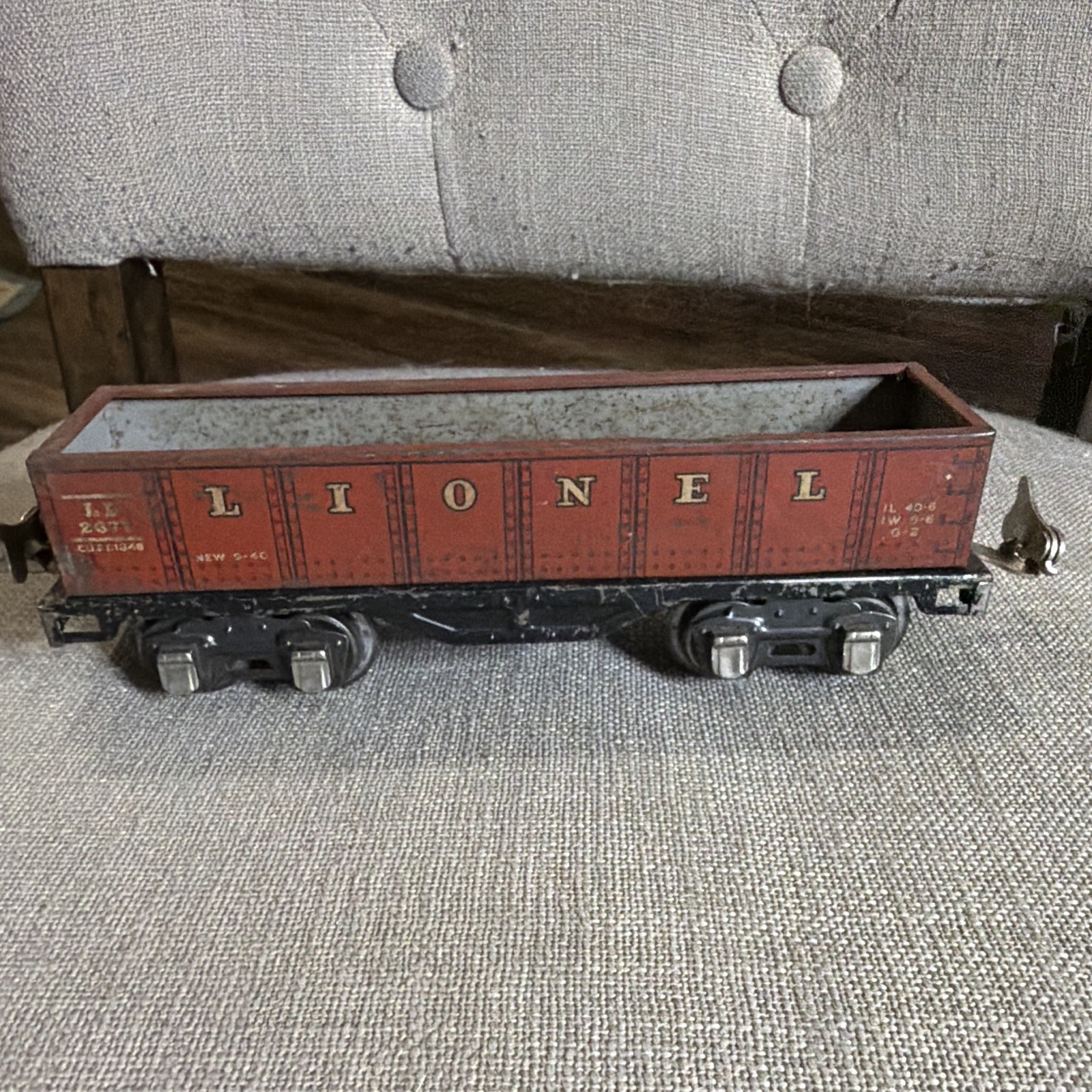 Lionel O Gauge Lionel Lines Gondola Freight Car 3-Rail Analog Brown Black 2677