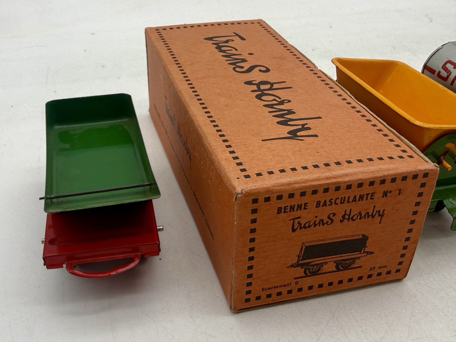 6 Hornby Trains Vintage Original O gauge Freight Cars W/ 1 Orig Box