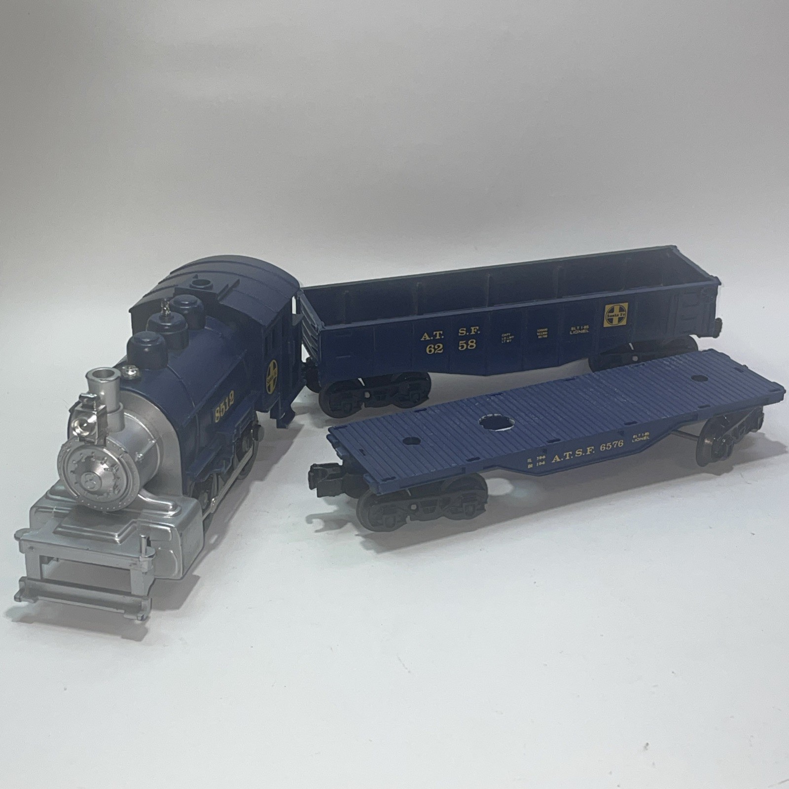 Lionel Blue Toy Steam Locomotive No. 8512 With Gondola Freight Car Train