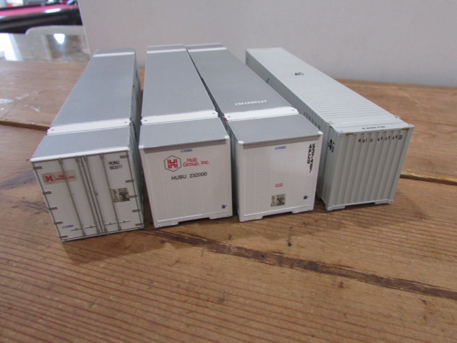 HO Scale (4) Assorted Container Lot#6121