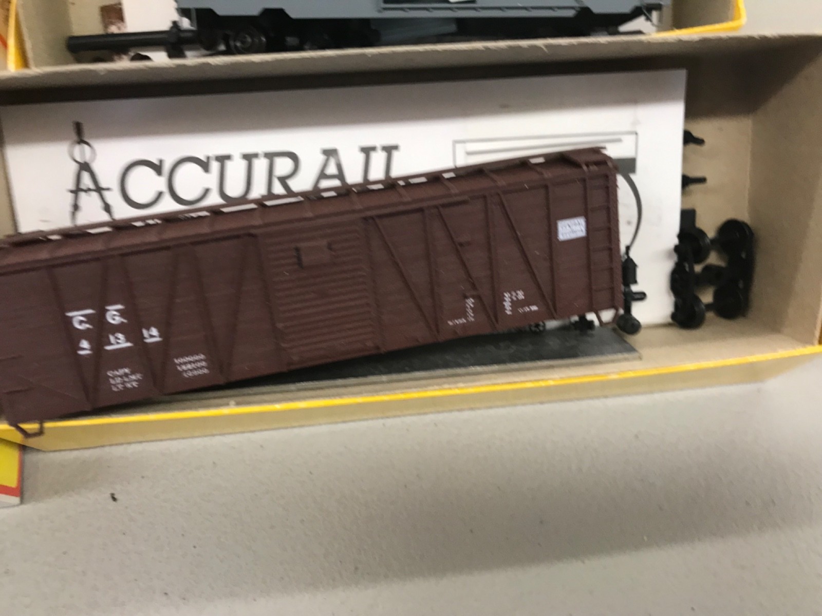 Accurail Ho Scale Lot of 4 40′ Boxcars Various Roads READ