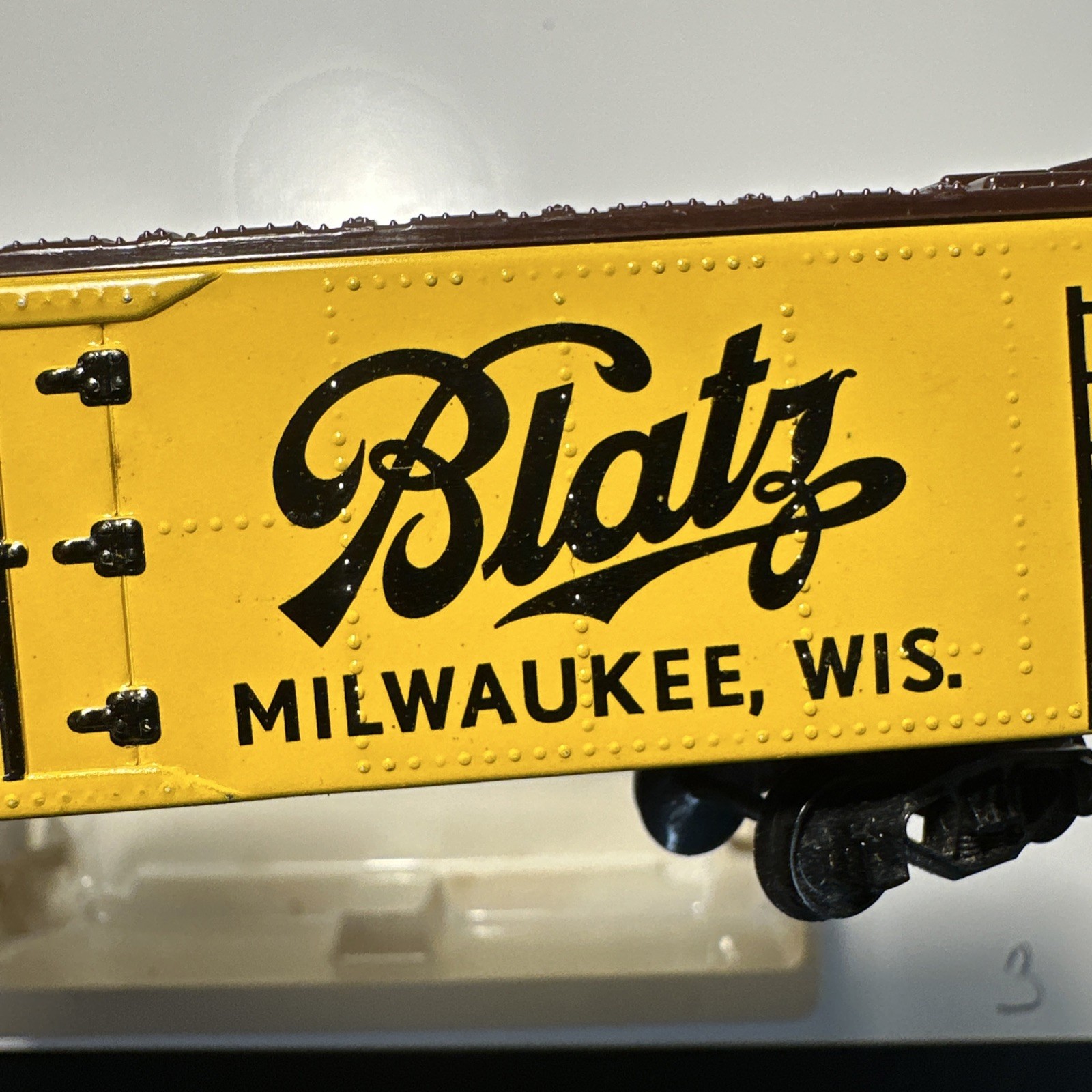 FLEISCHMANN Steel and plastic HO BLATZ BEER REEFER Excellent condition