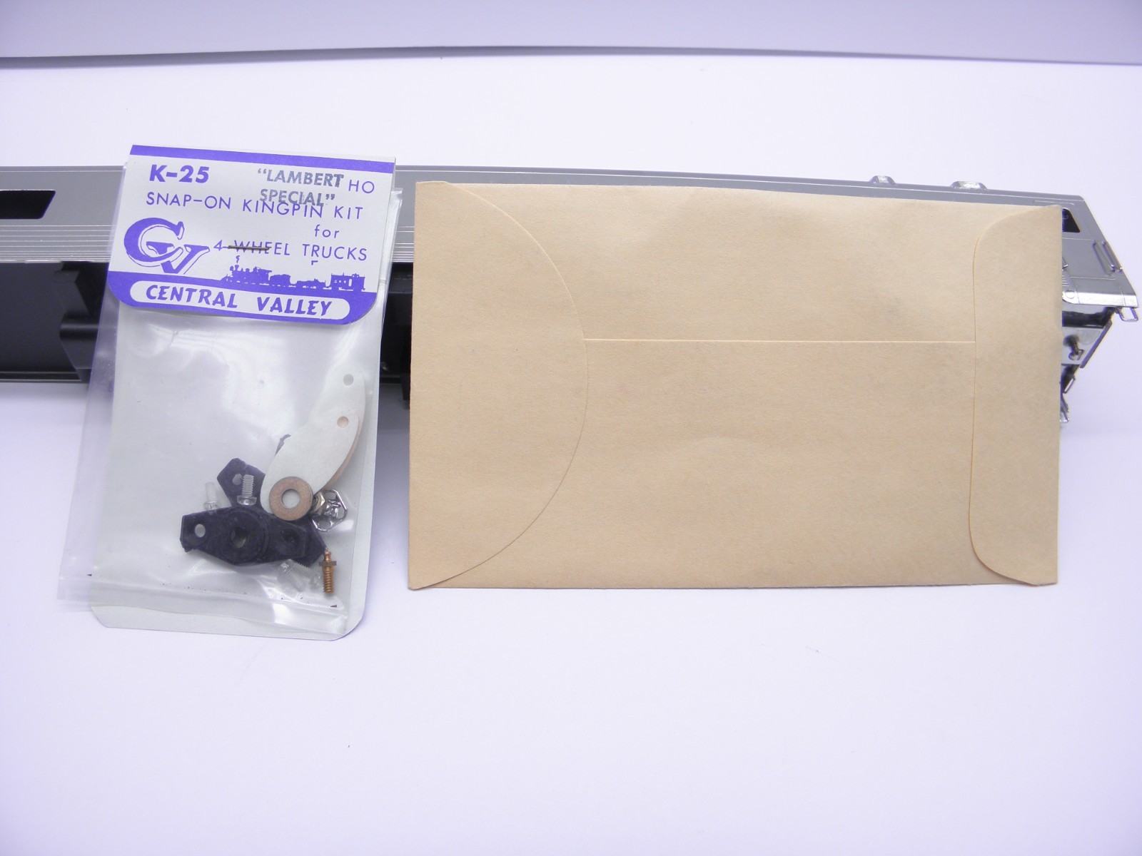 LAMBERT ASSOCIATES #880 C&O KITCHEN – UNPAINTED – HO SCALE- BRASS – JAPAN – NOS