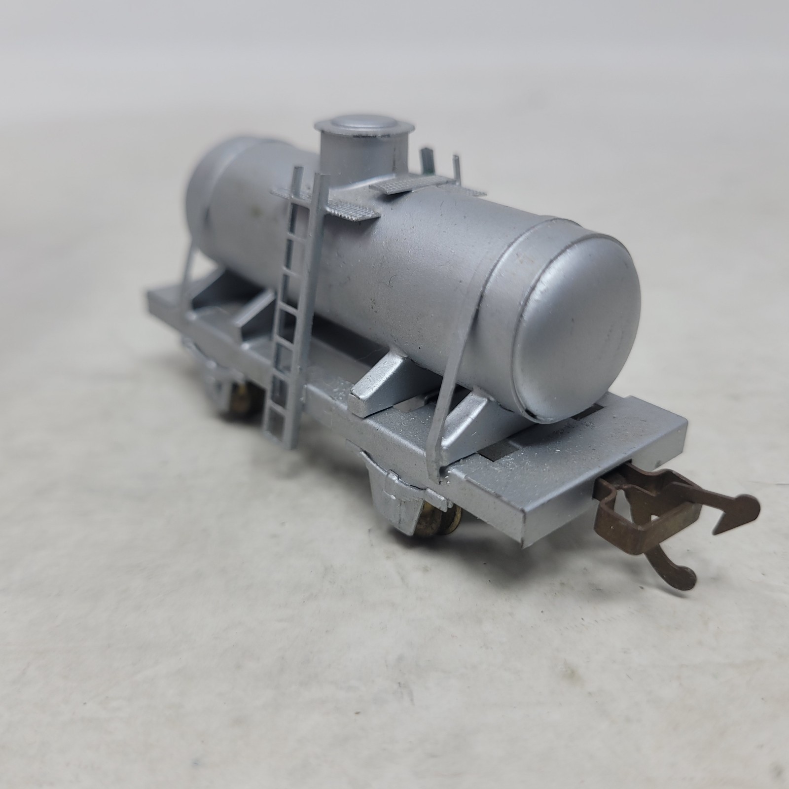 Vintage HO Scale Endo Shoten or Tsubomido Japan Tin Tanker Train Car