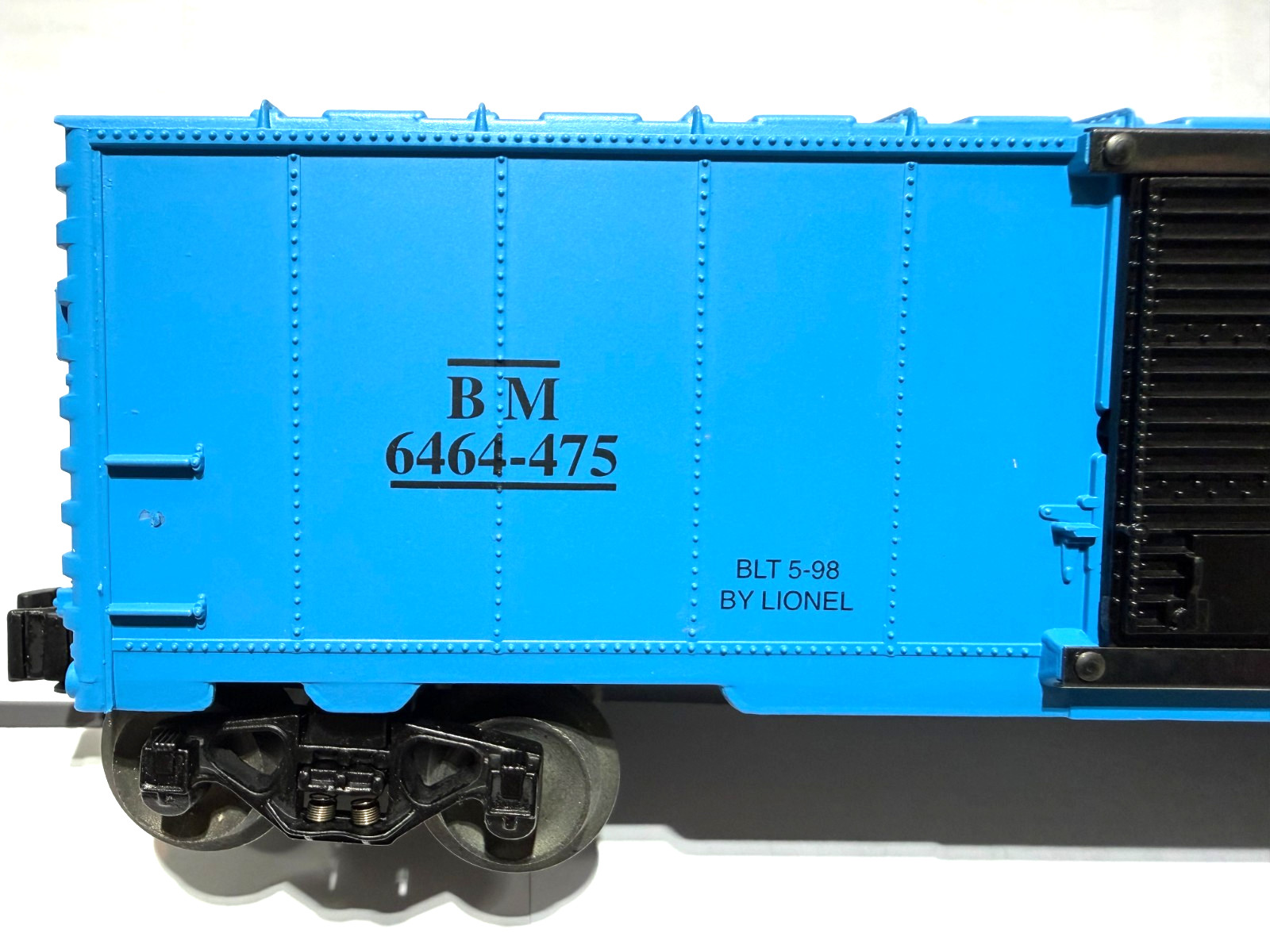 6-29211 Lionel Boston & Maine Box Car #6464-475 B & M O/O27 New