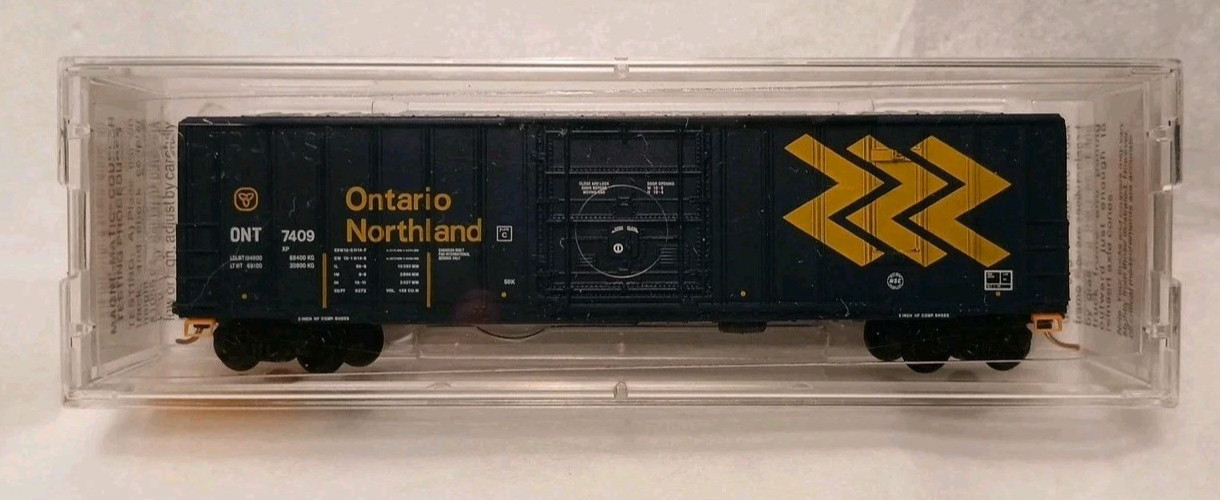 /27040/Ontario Northland ONT 7409 50′ Rib Side Box Plug Door w/o Roofwalk 2000