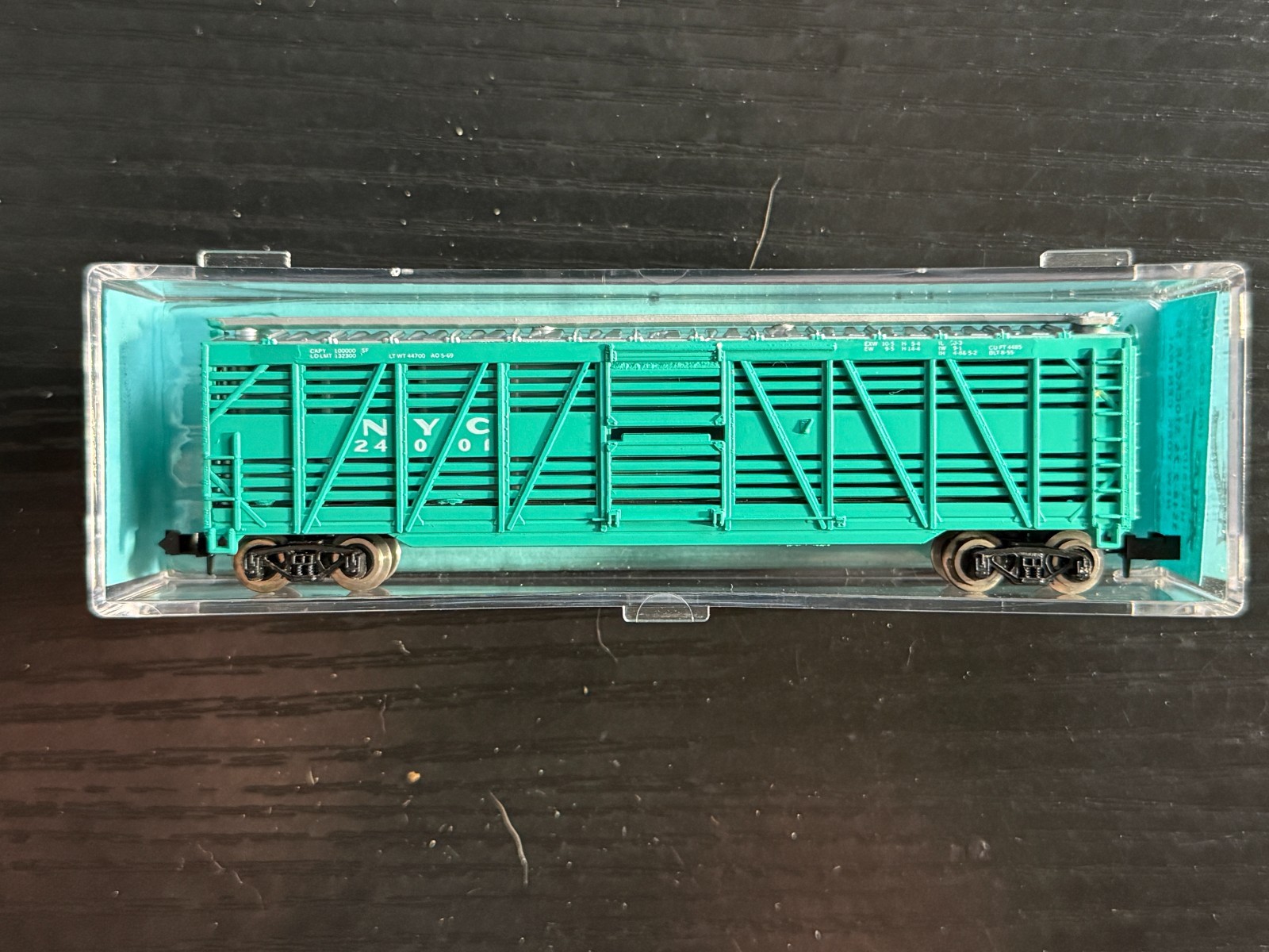 N Atlas New York Central 50′ Stock Cattle Car – ME4733