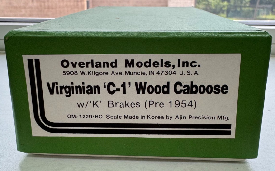 OVERLAND MODELS HO BRASS VIRGINIAN C01 WOOD CABOOSE PRE 1954