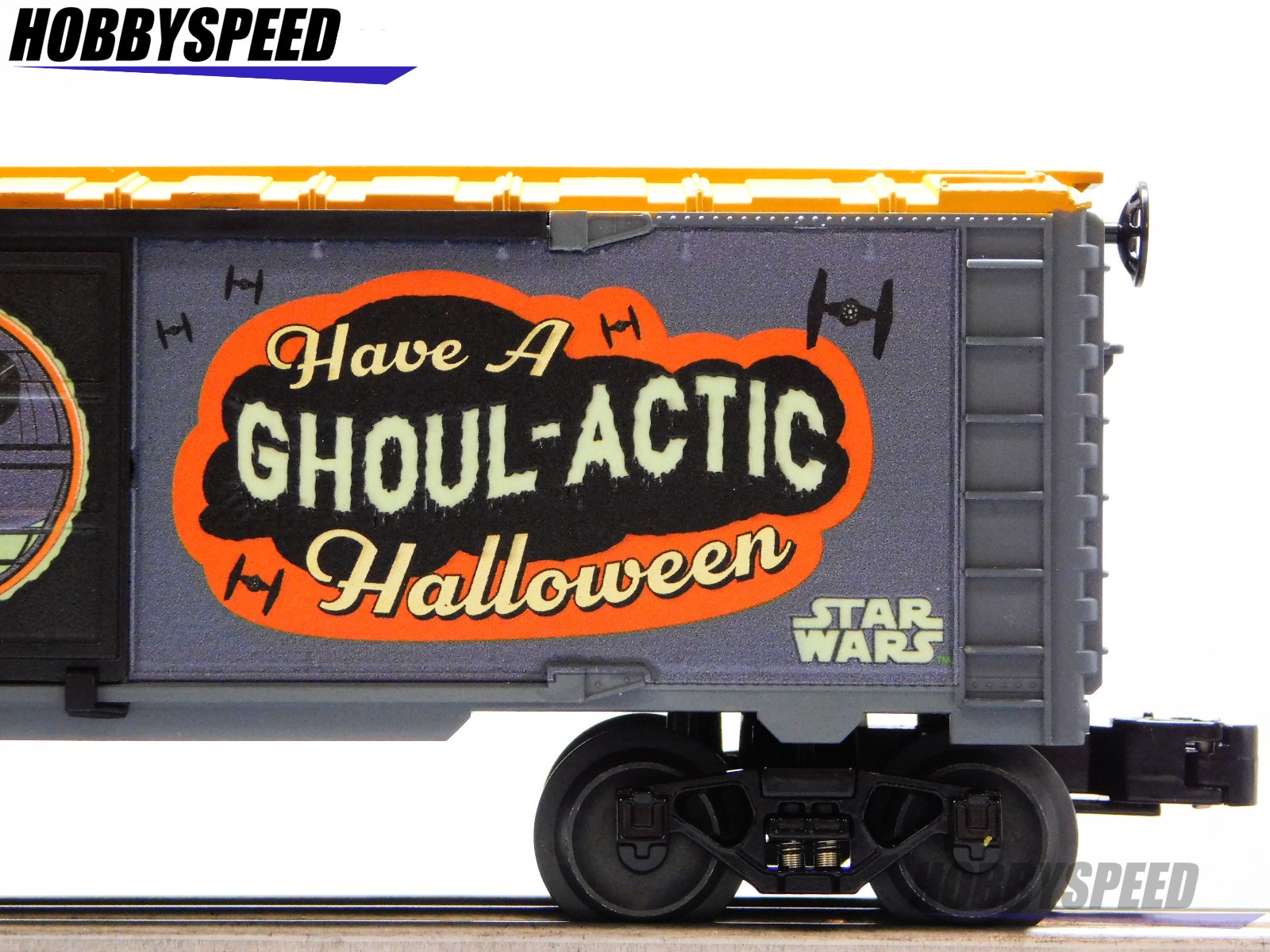 LIONEL STAR WARS HALLOWEEN BOXCAR O GAUGE GLOW IN THE DARK train car 2528890 NEW
