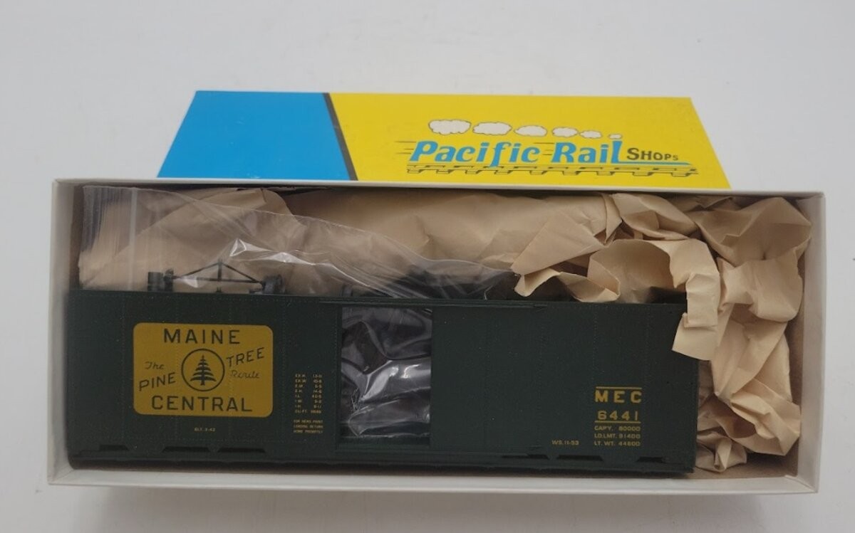 Pacific Rail B-407 S Scale Maine Central 1937 AAR 40′ Boxcar (Repaint 1953) Kit