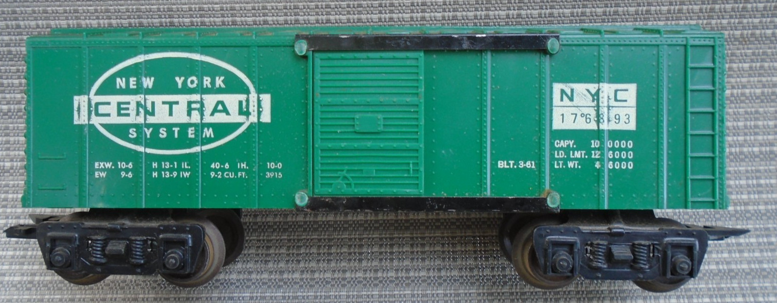 VINTAGE MARX #176893 0-27 GAUGE NEW YORK CENTRAL BOX CAR WITH 4 WHEEL TRUCKS