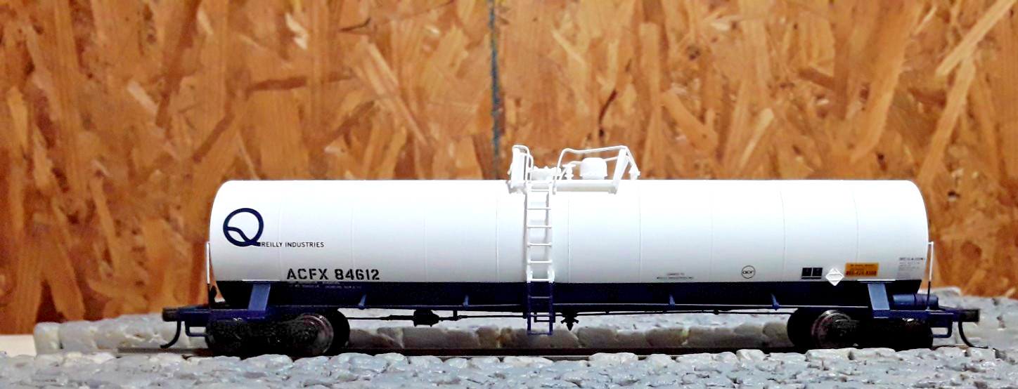 ATLAS HO Scale OREILLY INDUSTRIES 23,500 Gal. Tank Car ACFX 84612 No Box (CC-390