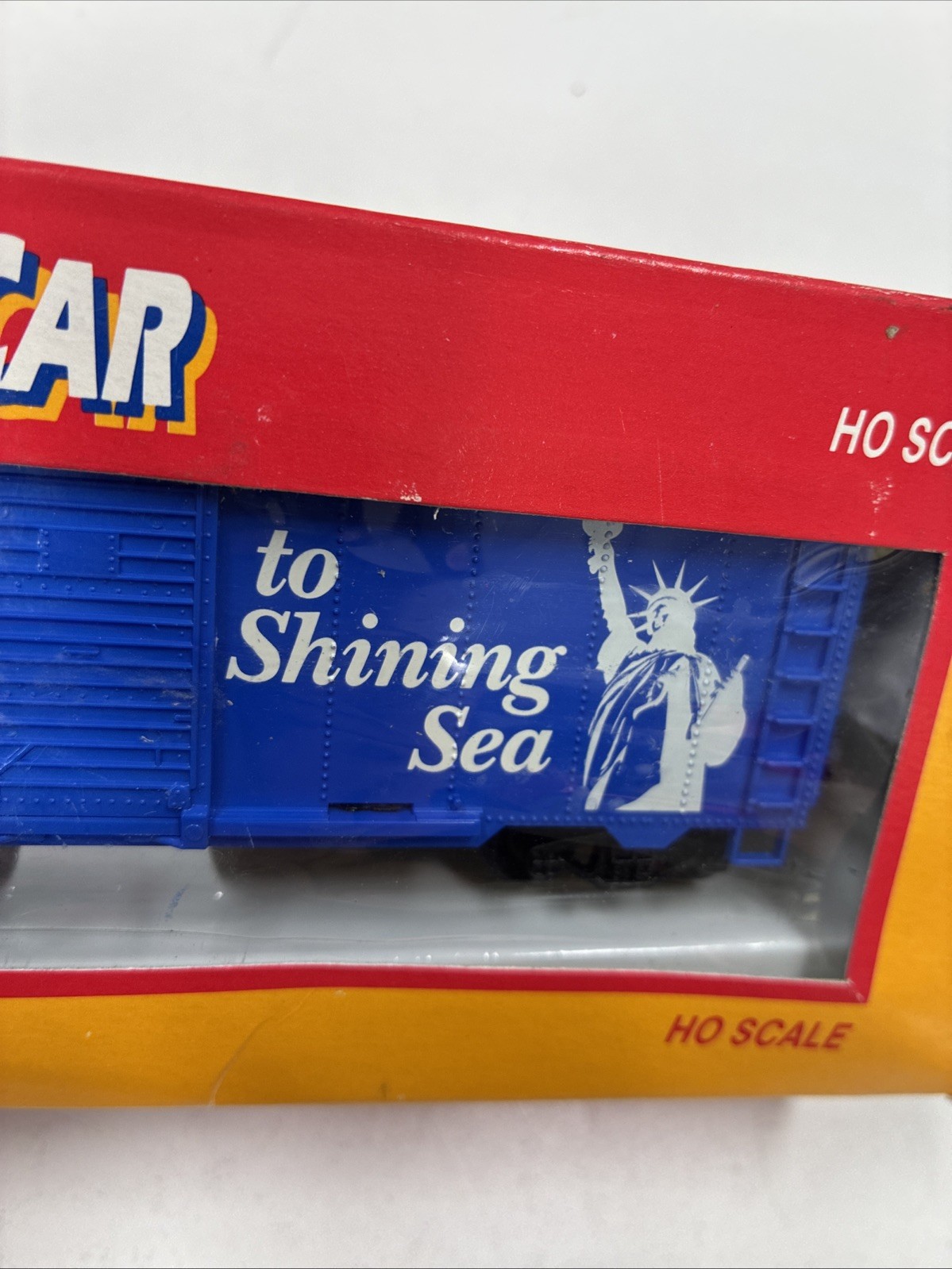 Life-Like HO 8539 From Sea to Shining Sea Lady Liberty Flag Box Car Patriotic