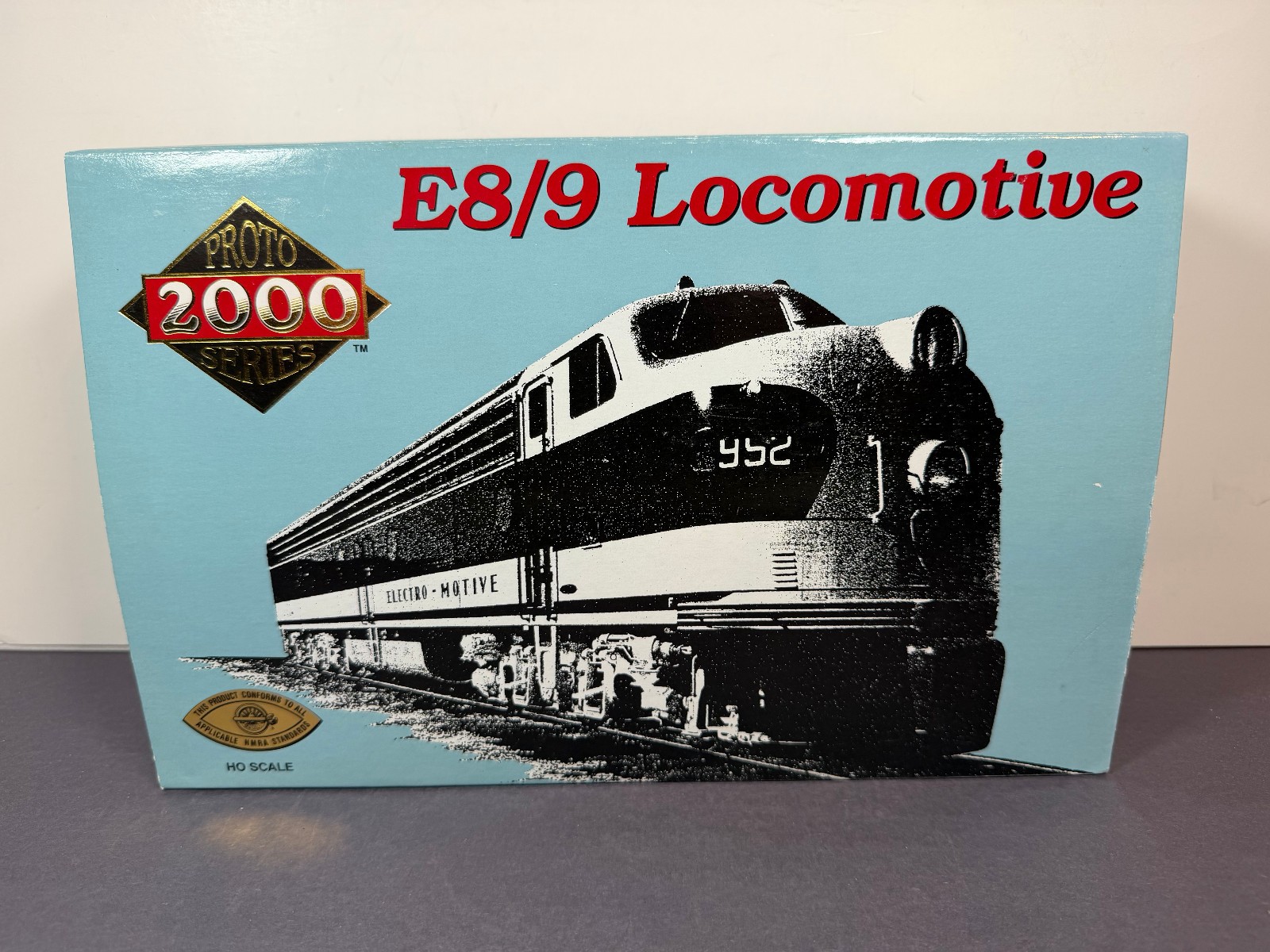 Proto 2000 Series HO Scale Train 8015 E8/9 LOCOMOTIVE CONRAIL CR 4020 Life Like
