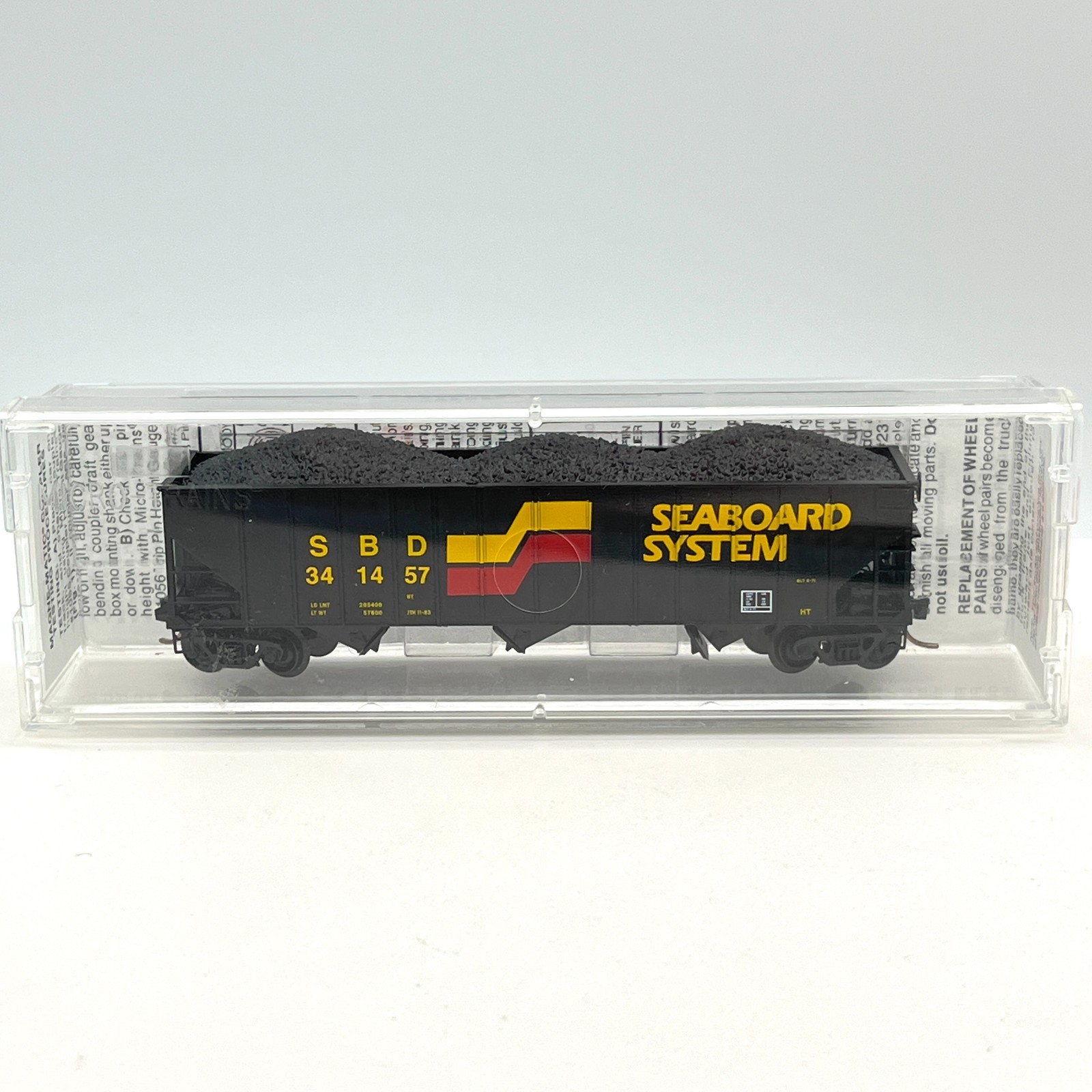 Micro-Trains N Scale Seaboard System 100 Ton 3 Bay Hopper with Coal Load 341457