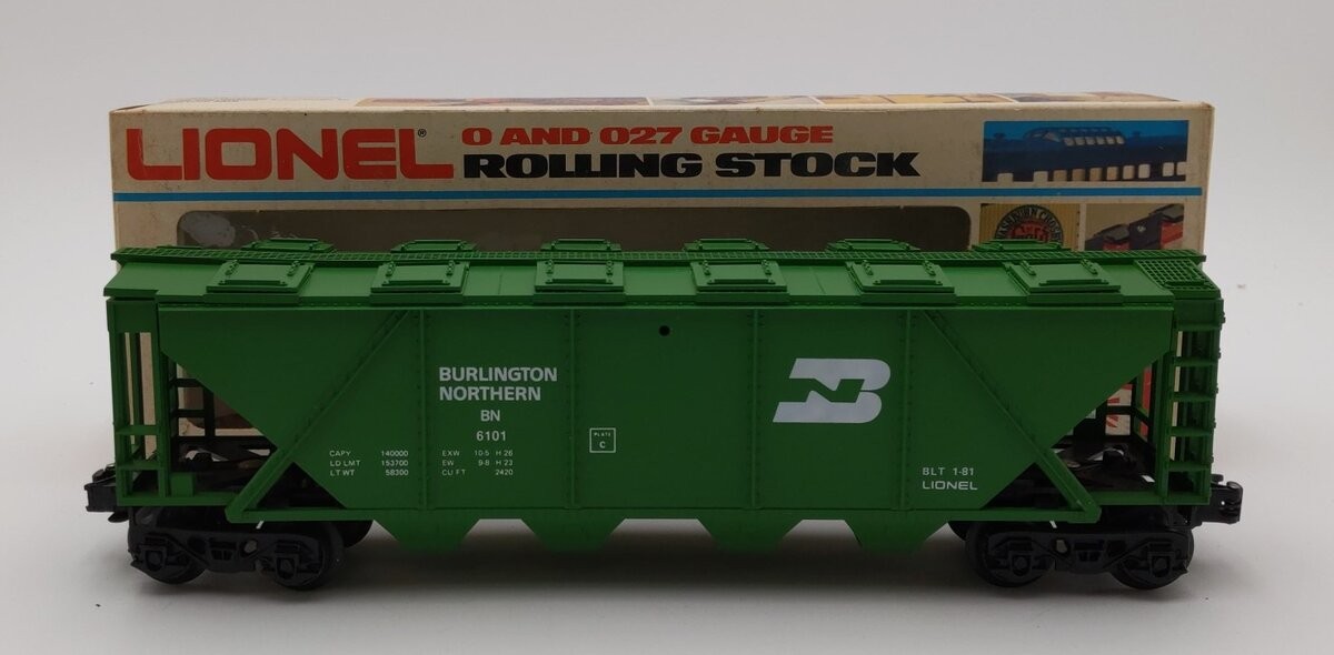 Lionel 6-6101 O Gauge Burlington Northern Covered Hopper LN/Box