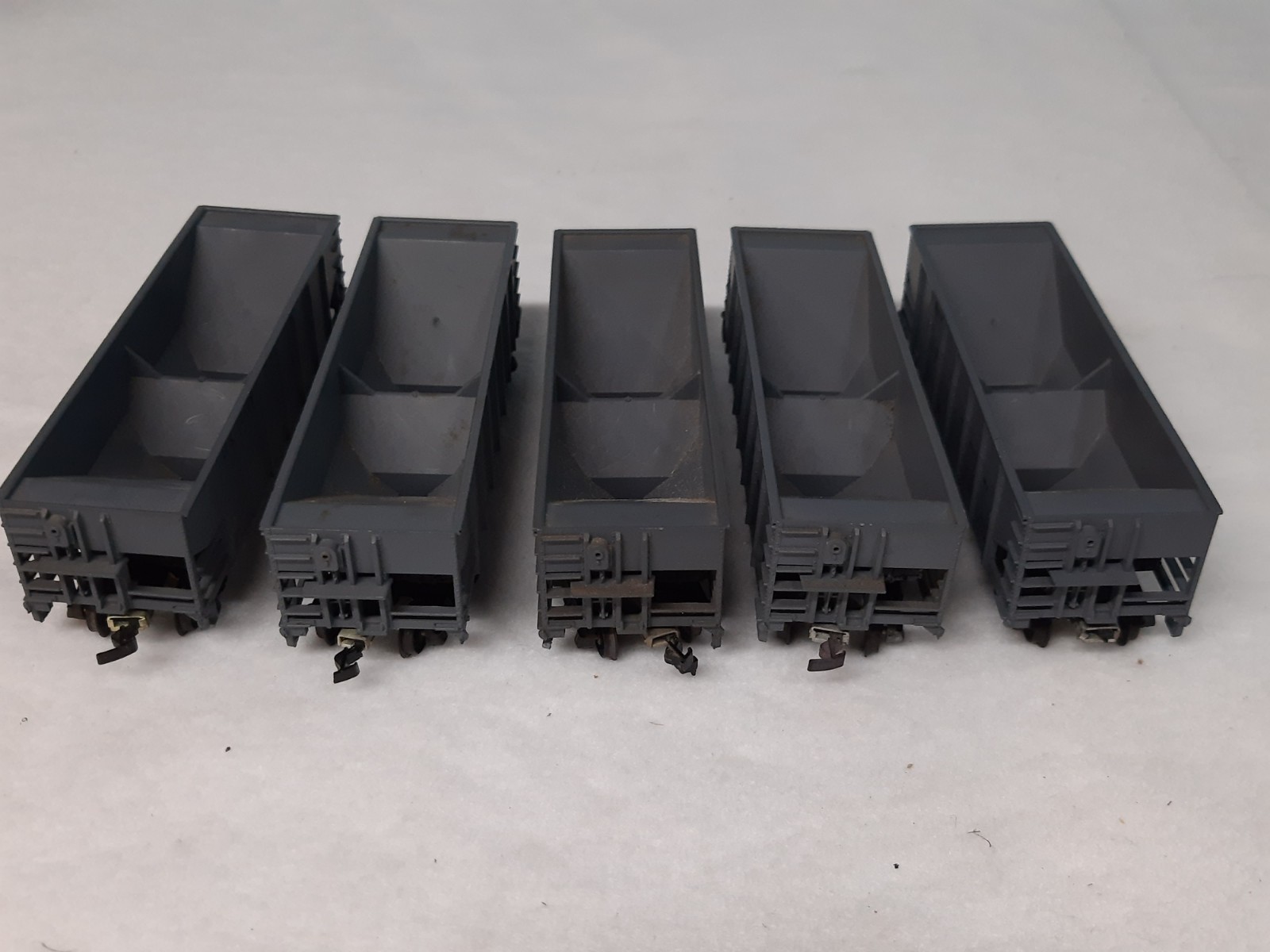 Mantua Tyco HO Operating Hoppers US Navy Used Broken Step Couplers Lot Of 5