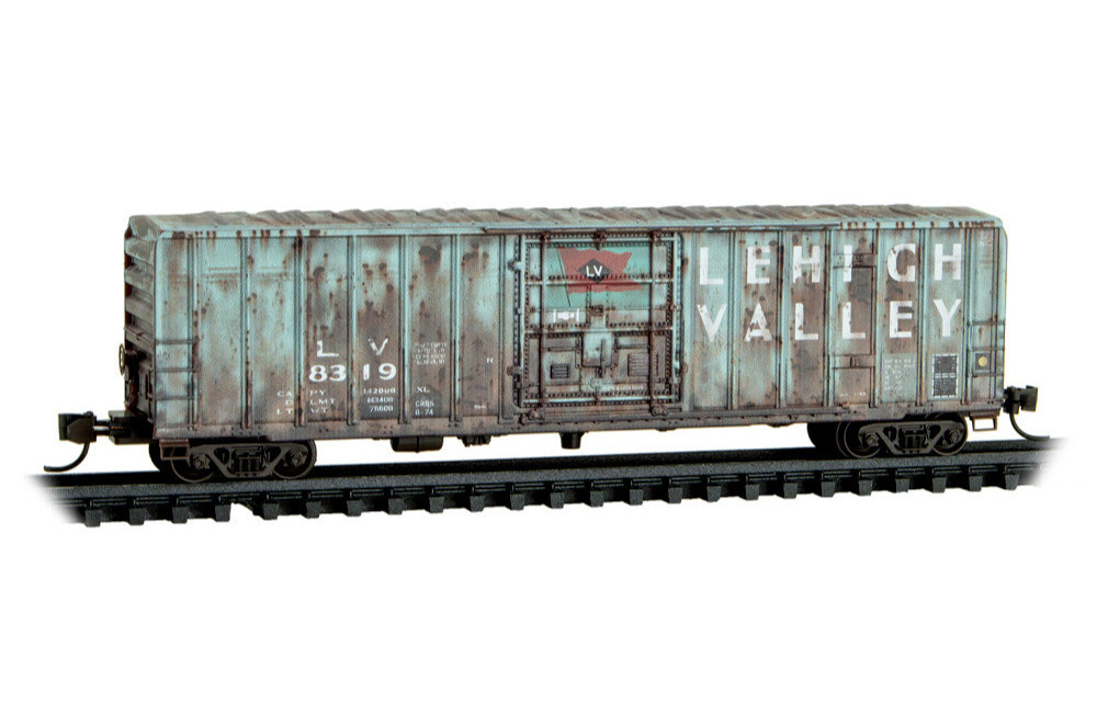 N Lehigh Valley 50′ Rib Side Boxcar Weathered Graffiti Micro-Trains #027 44 520