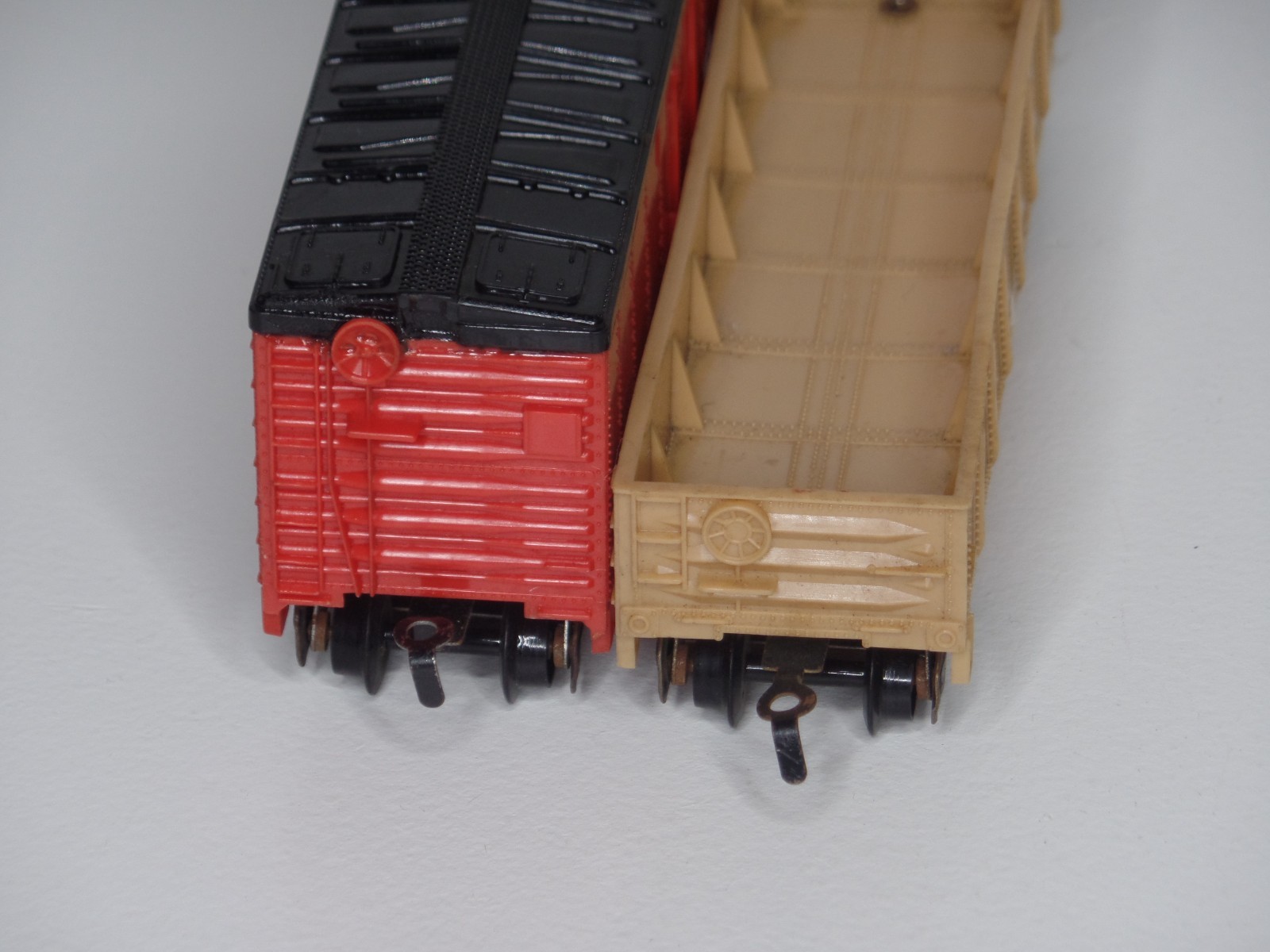 West Germany Train Car Lot Unknown Manufacturer Red Caboose Gondola Box Car Lot
