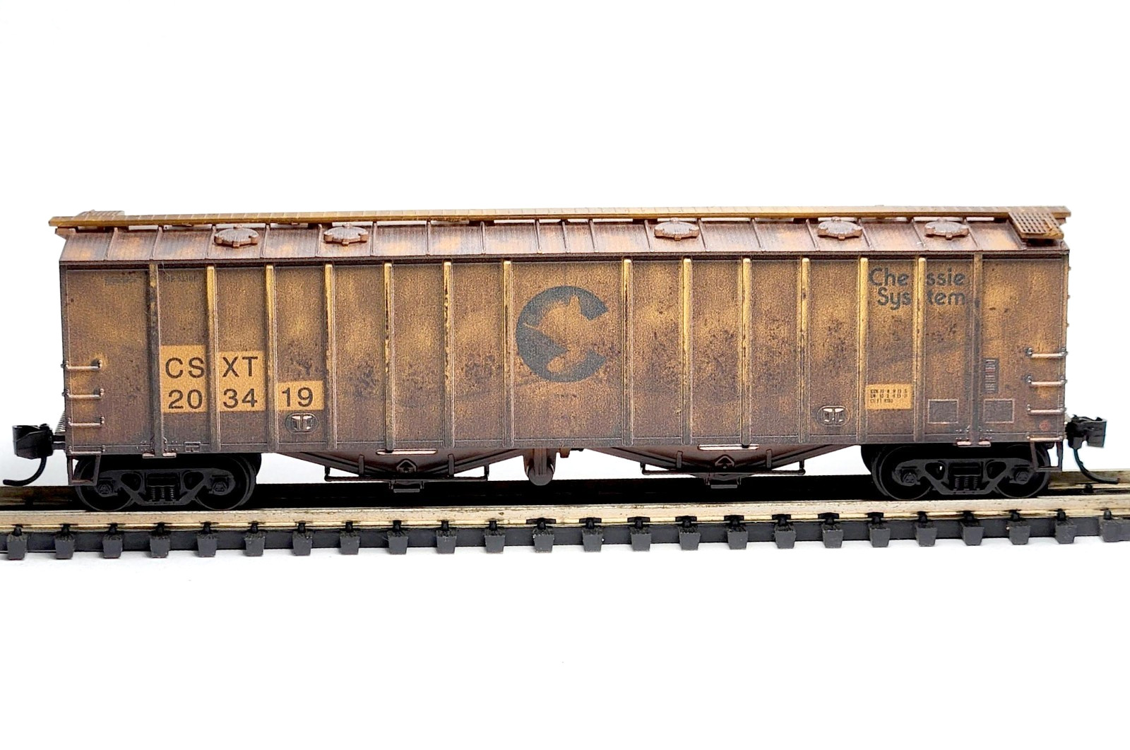CSX ex-CHESSIE 50′ Airslide Hopper Weathered Micro-Trains #098 45 170 N Scale