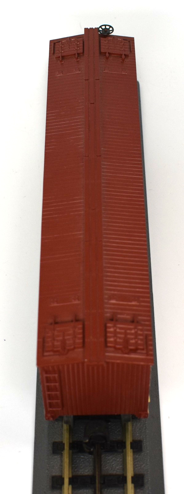 MTH RAILKING 3-RAIL O #38996 ACME BOSCH BEER 40′ WOODSIDE REEFER 30-78036 USED