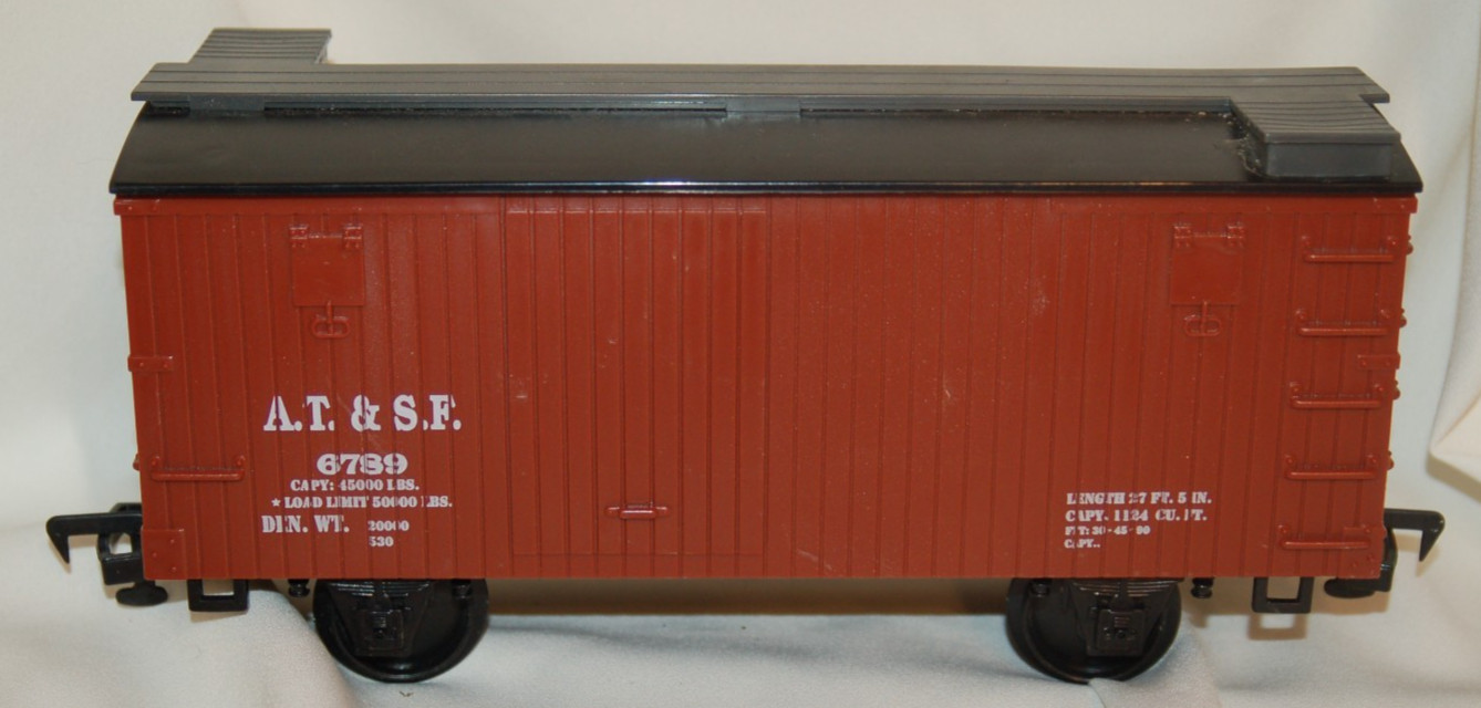 SCIENTIFIC TOYS G SCALE AT&SF6789 BROWN BOX CAR COUPLERS WHEELS