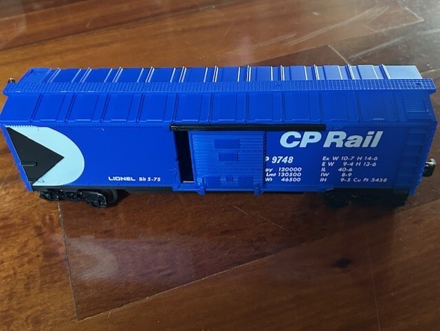 CP RAIL – CANADIAN PACIFIC BLUE O GUAGE 6-7419 LIONEL CAR SLIDING DOORS VINTAGE