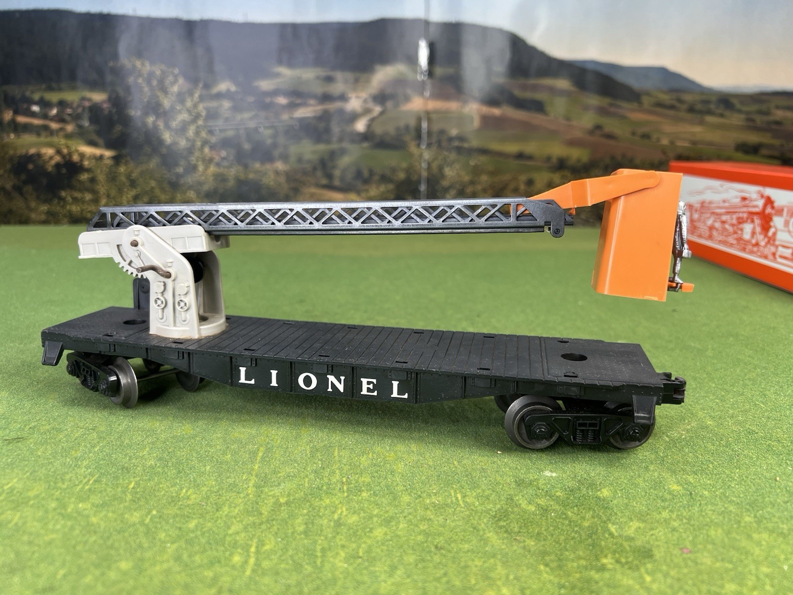 LIONEL POSTWAR 6512 MERCURY CAPSULE ASTRONAUT CHERRY PICKER FLAT CAR C7+