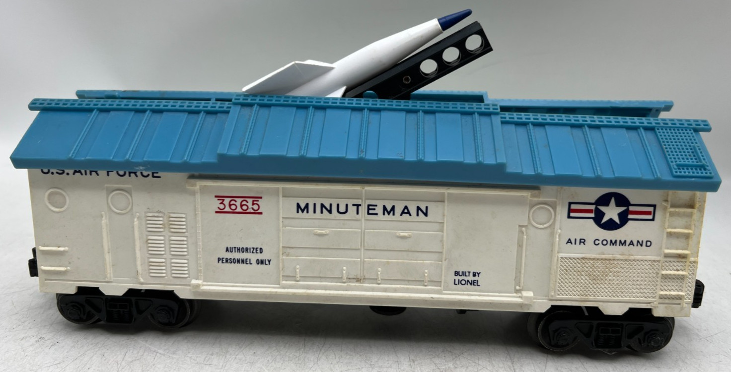 Lionel O Train Car 3665 US Air Force Minuteman Missile Boxcar Teal Roof *Read*