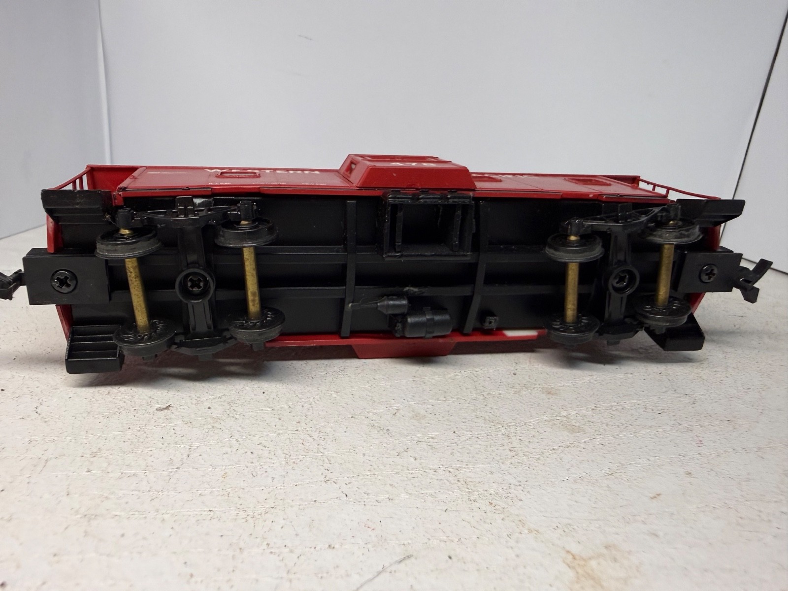 HO Western Pacific International Bay Window Caboose #478