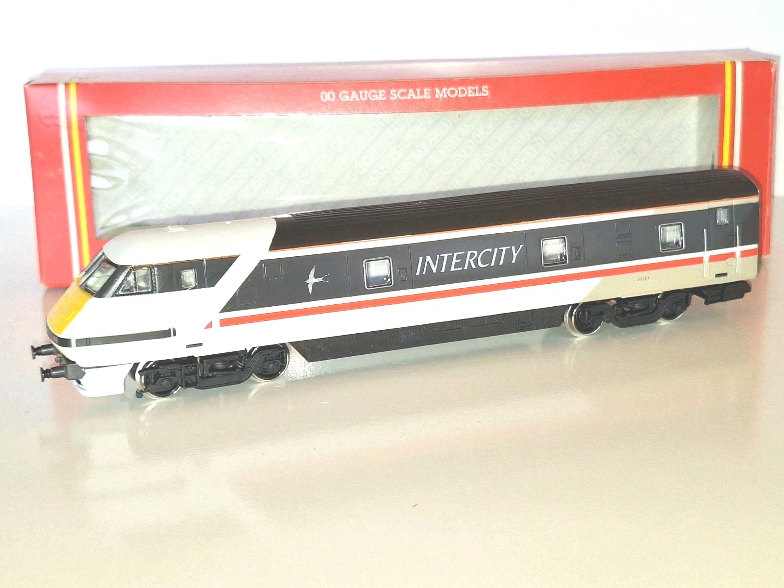 Hornby R268 BR Class 82 Intercity Carriage. New Old Stock. Mint Cond. Boxed. OO