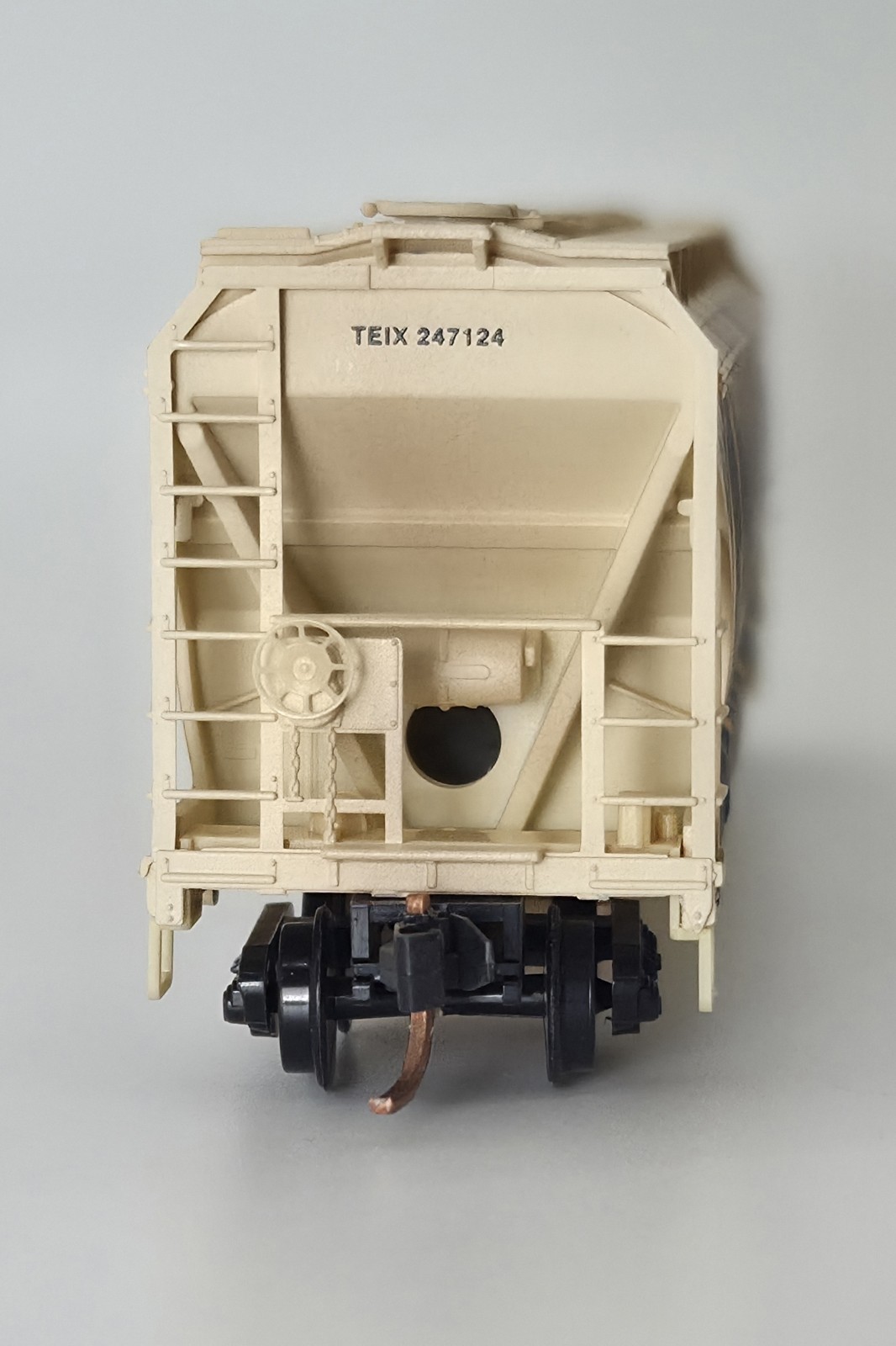 Micro-Trains 09444460 TEIX #247124 3-Bay Covered Hopper ICHABOD Graffiti N Scale