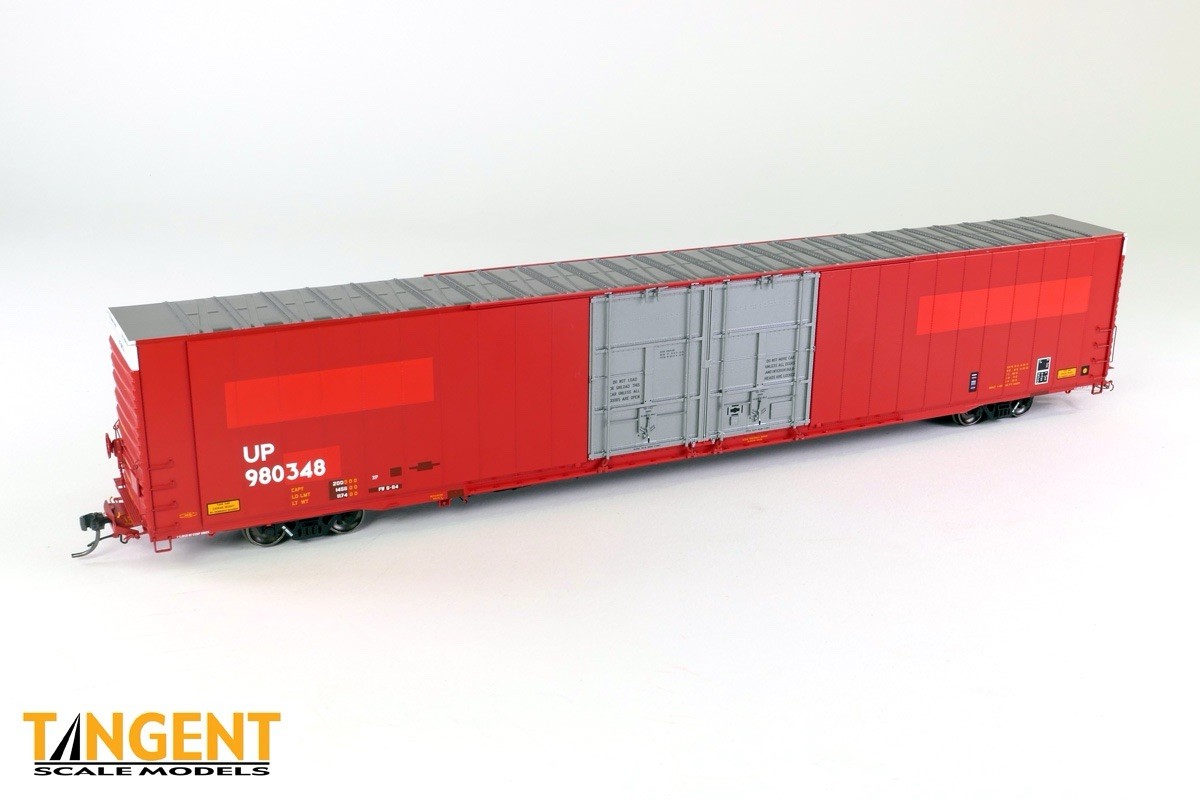 TANGENT HO Greenville 86′ Double Plug Door Box Car 25067 UP ex MKT 1984 Red