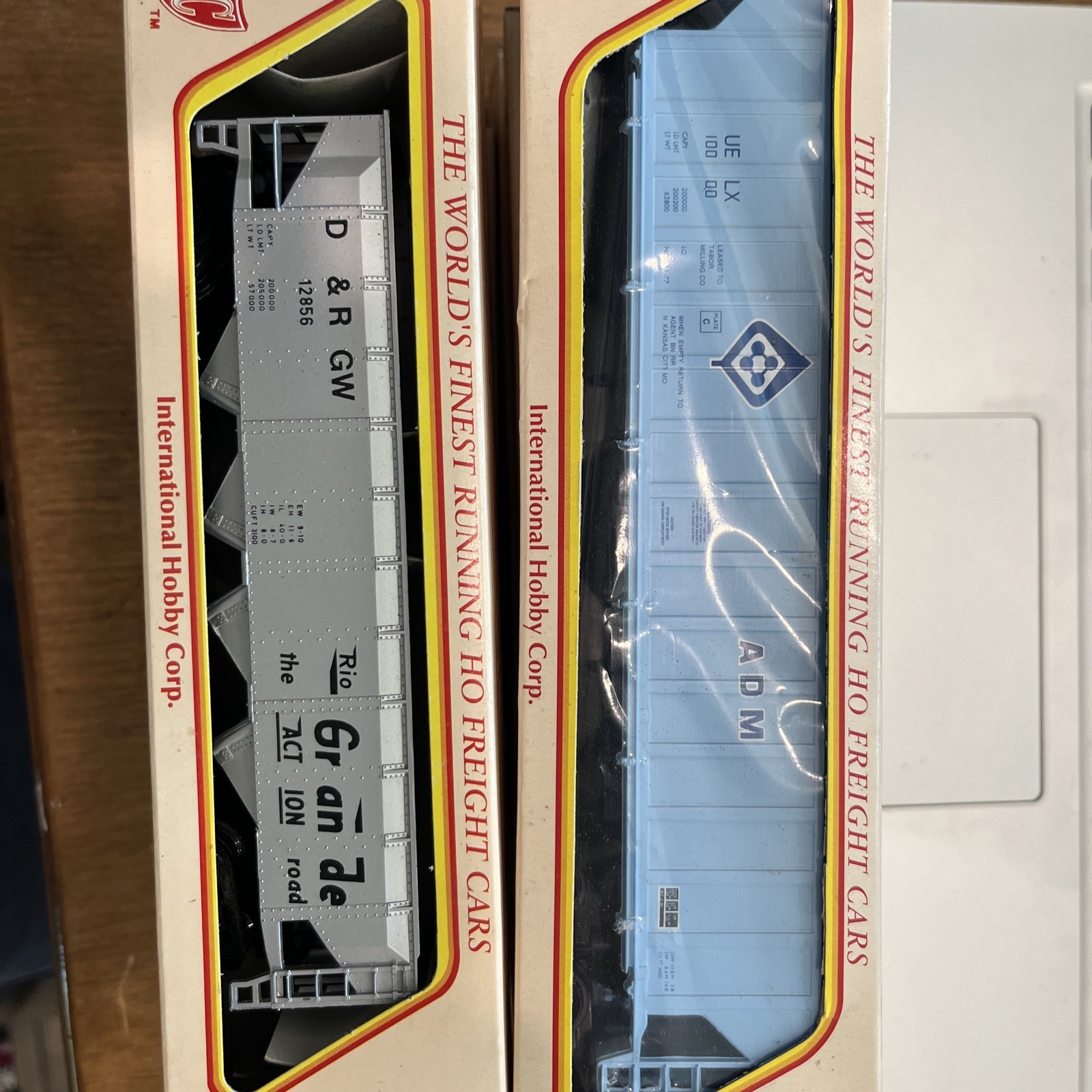 IHC HO Scale 12 Boxcars Assortment Lot NIB NOS Santa Fe Northern Pacific Dixie L