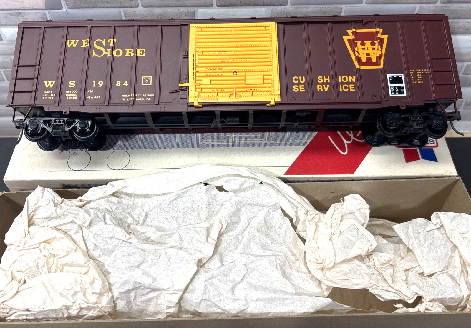 Weaver West Shore #81984 50′ Sliding Door Box Car, Boxcar, WSRR, WS84, 1984