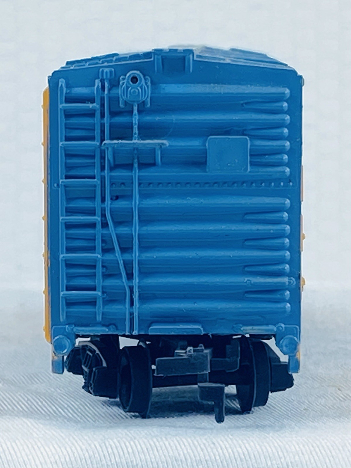 Tyco HO Laramie 40’ Stock Cattle Car LNP&W 53412 & Ralston Purina Co. 4554 Box
