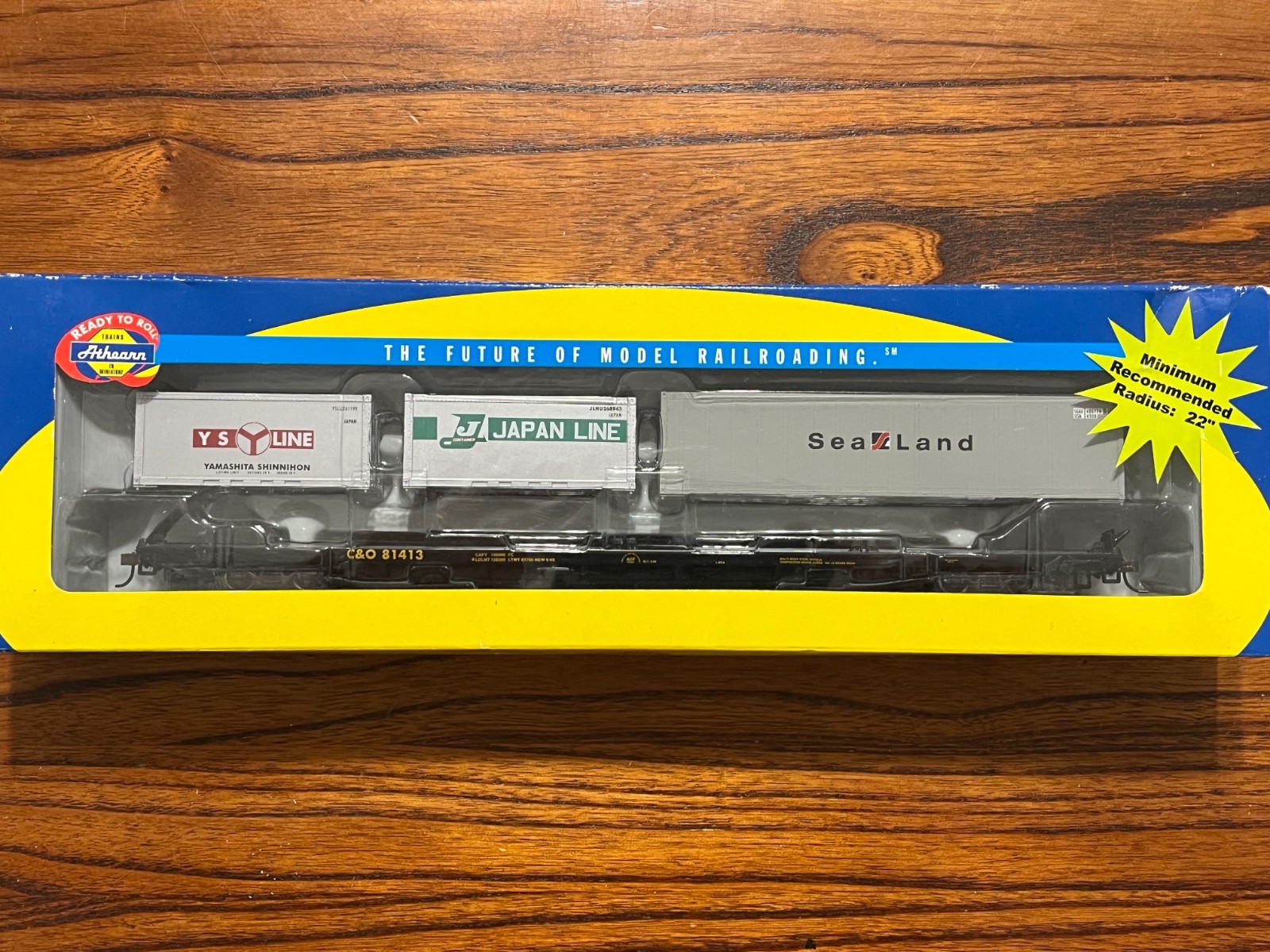 Ho RTR Athearn 74201 Chesapeake & Ohio 85′ All Purpose Flat Car W/ 3 containers