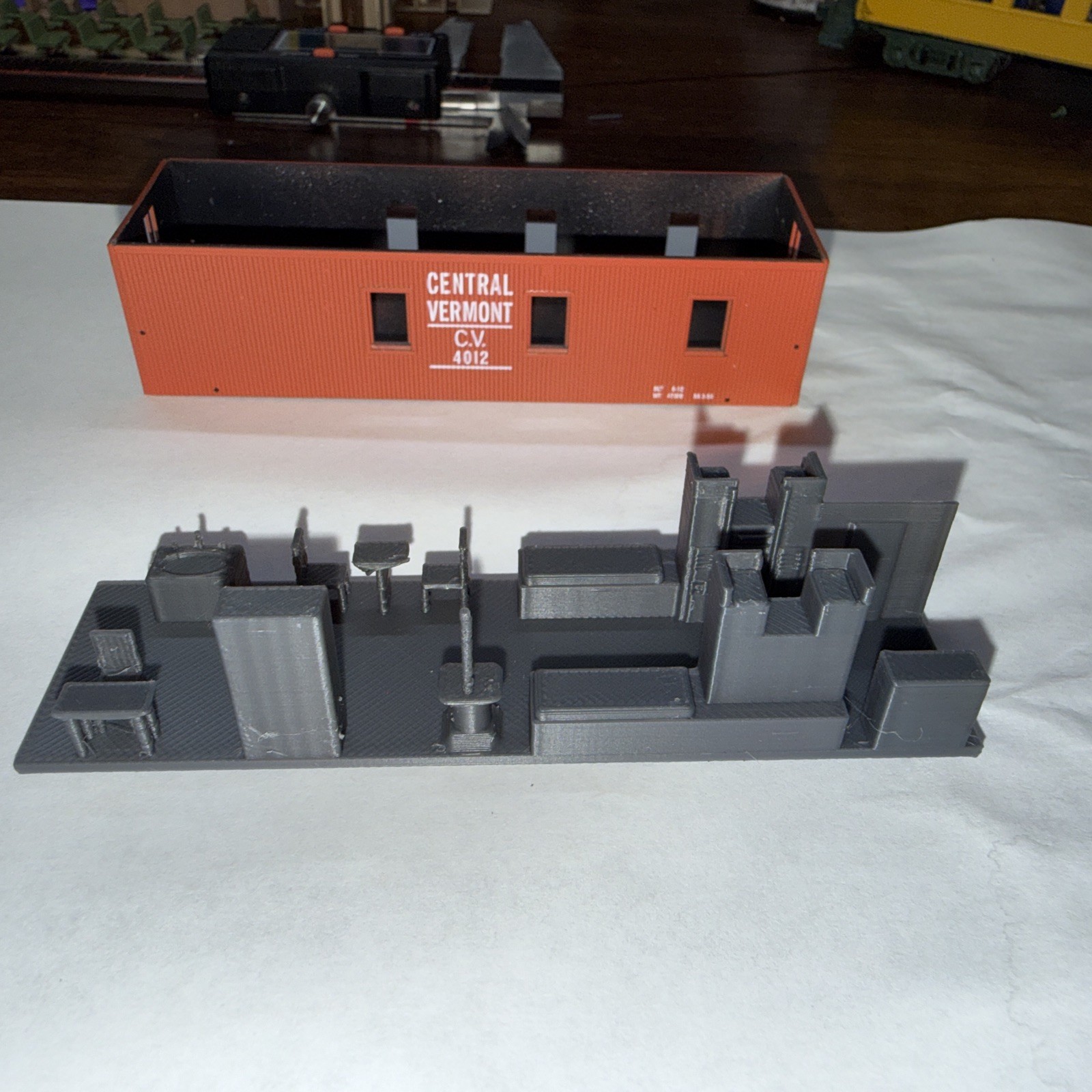 HO Scale Caboose Interior Fits Roundhouse Wooden Caboose Gray 3D Print