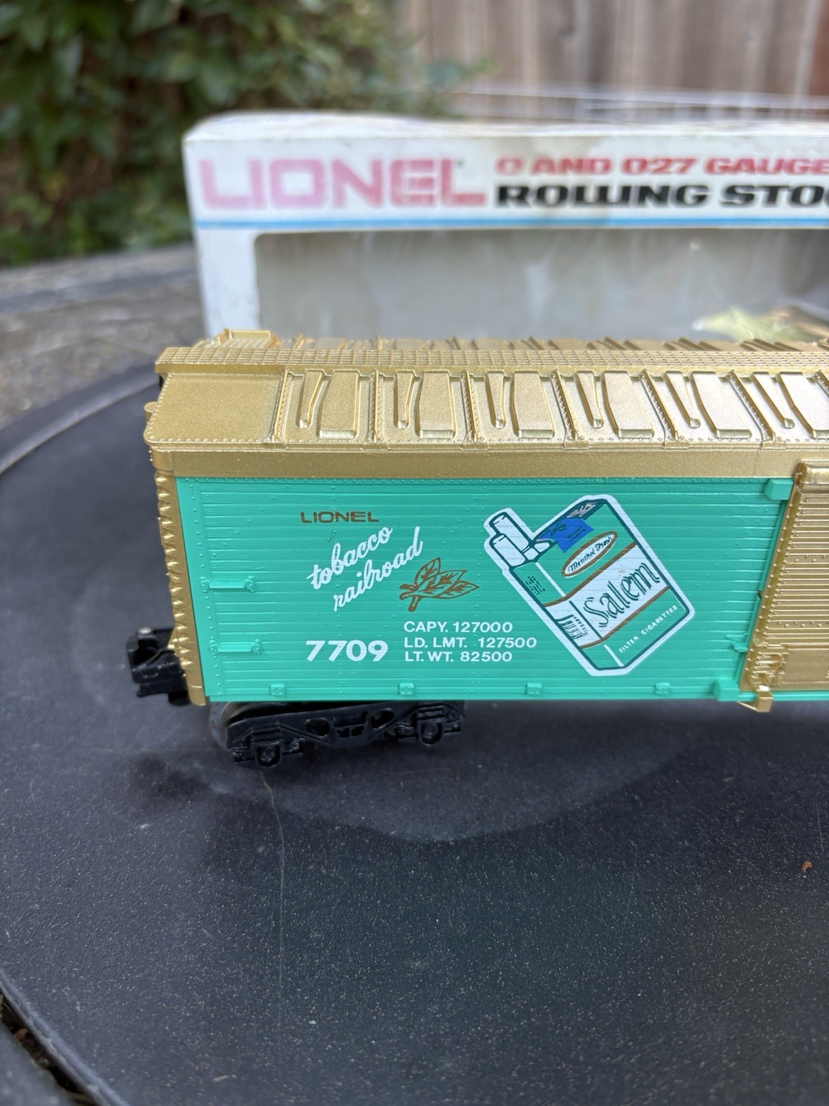 Vintage LIONEL 6-7709 TOBACCO RAILROAD SALEM WOODSIDE REEFER